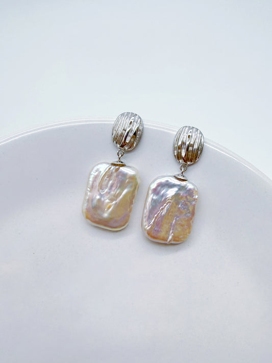 RECTANGLE PEARL EARRINGS