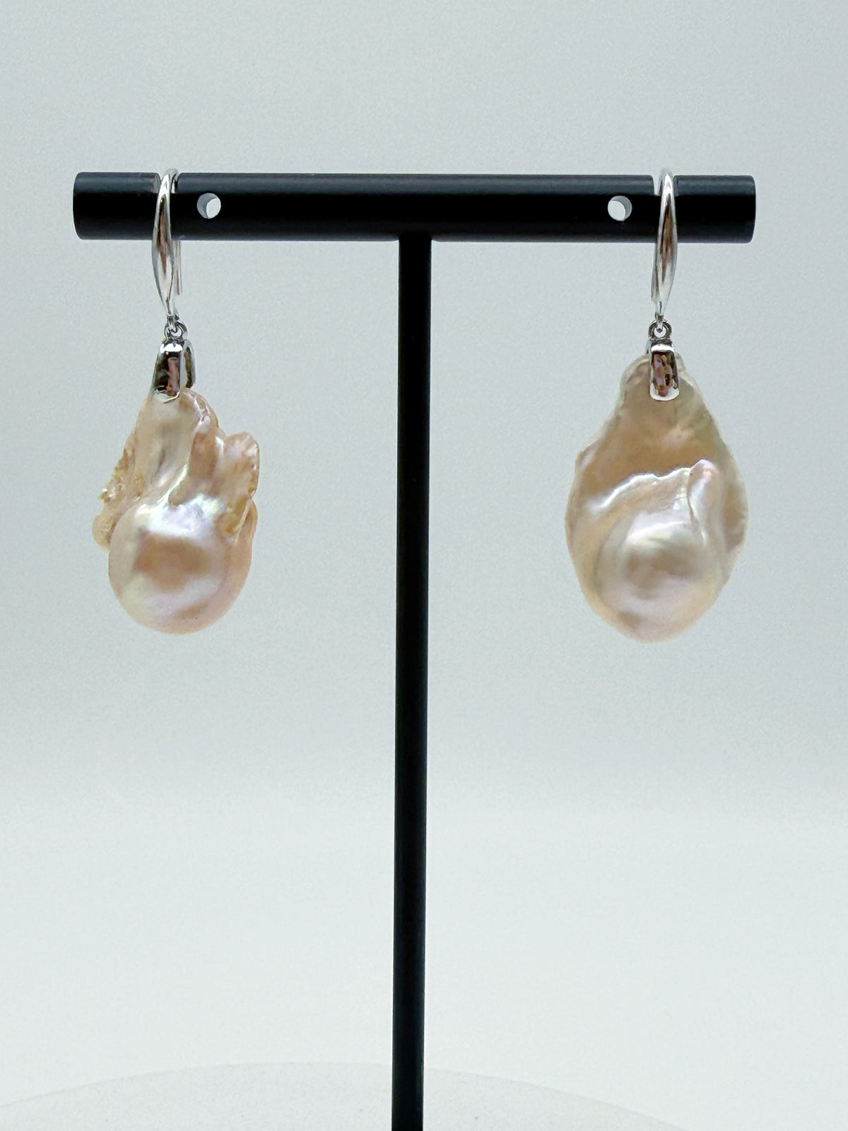 CHAMPAGNE BAROQUE PEARL EARRINGS