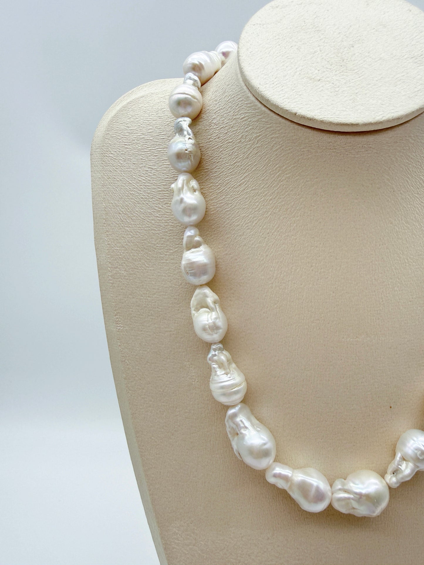 WHITE BAROQUE PEARL NECKLACE- SPECIAL OFFER
