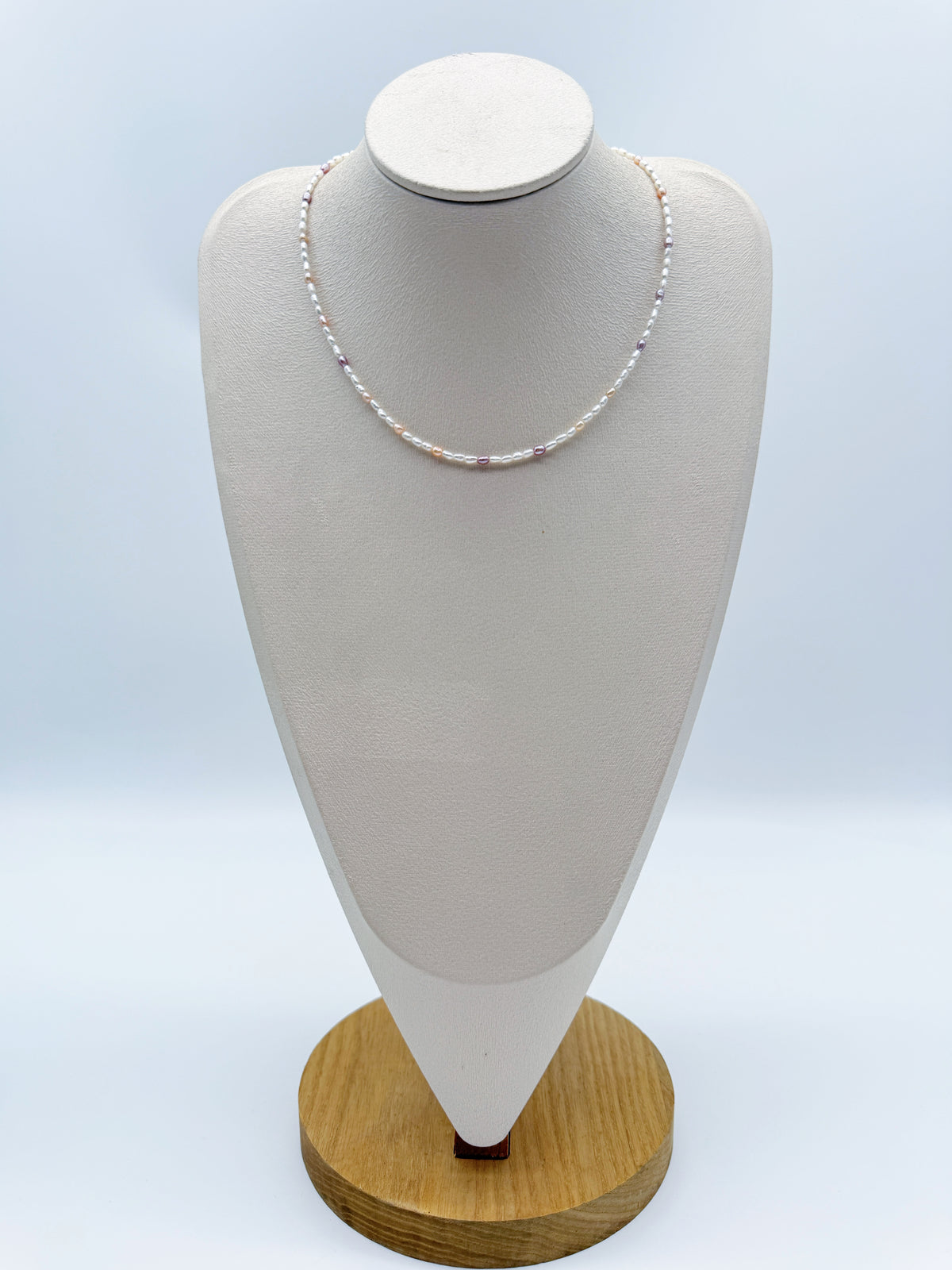 TINY RICE PEARL NECKLACE