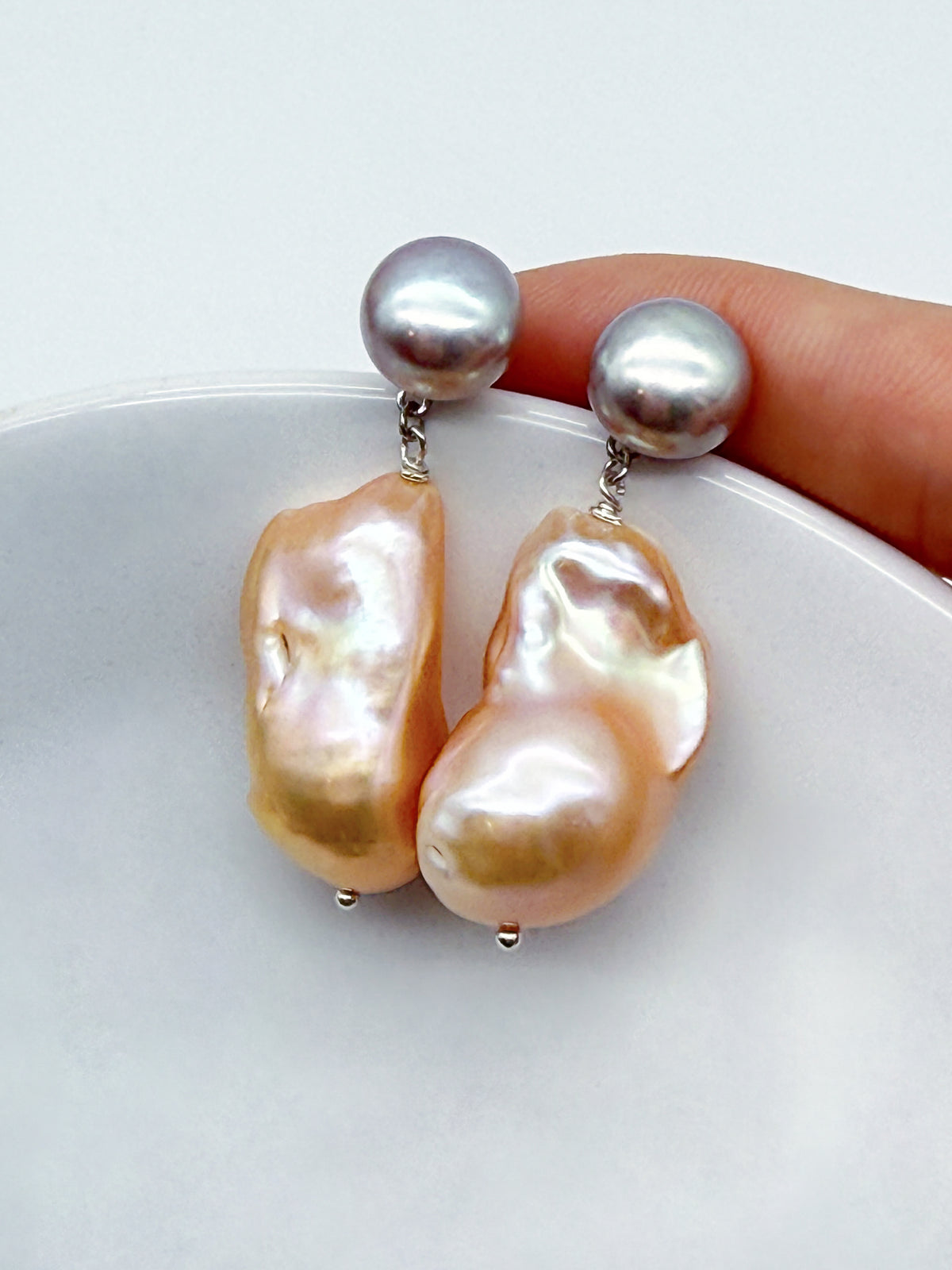 TWO- TONE COLOUR BAROQUE PEARL EARRINGS
