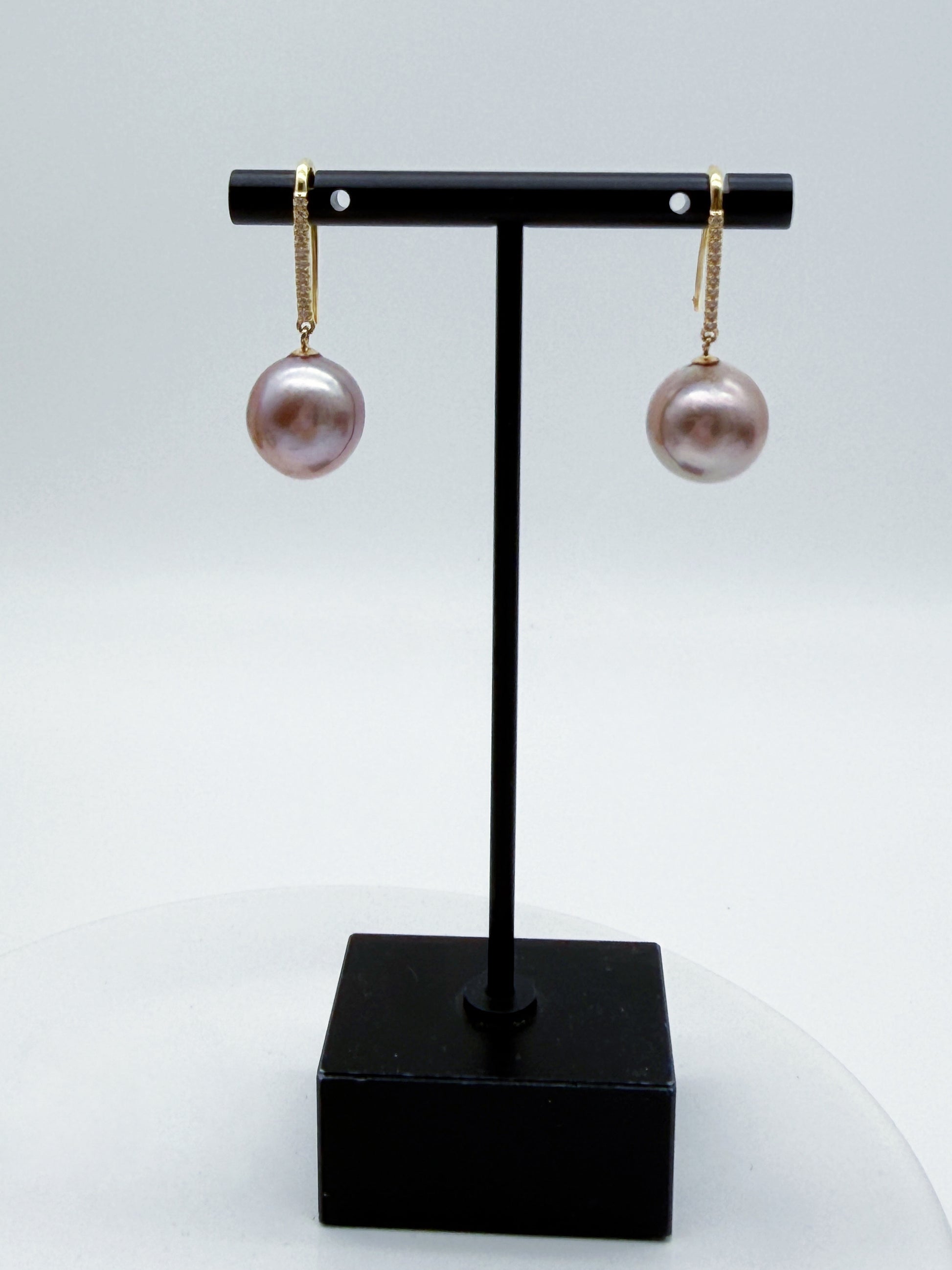 NATURAL PINK PEARL EARRINGS 