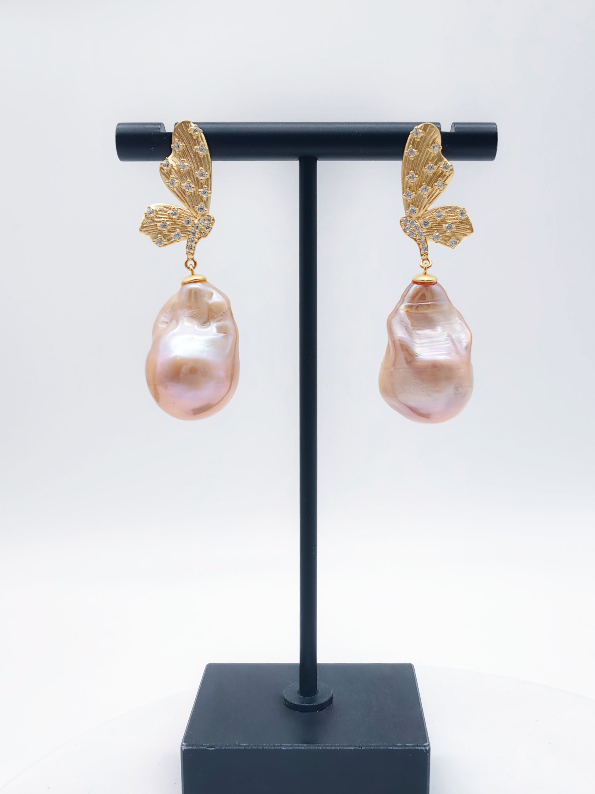 NATURAL PEACH LARGE BAROQUE PEARL EARRINGS