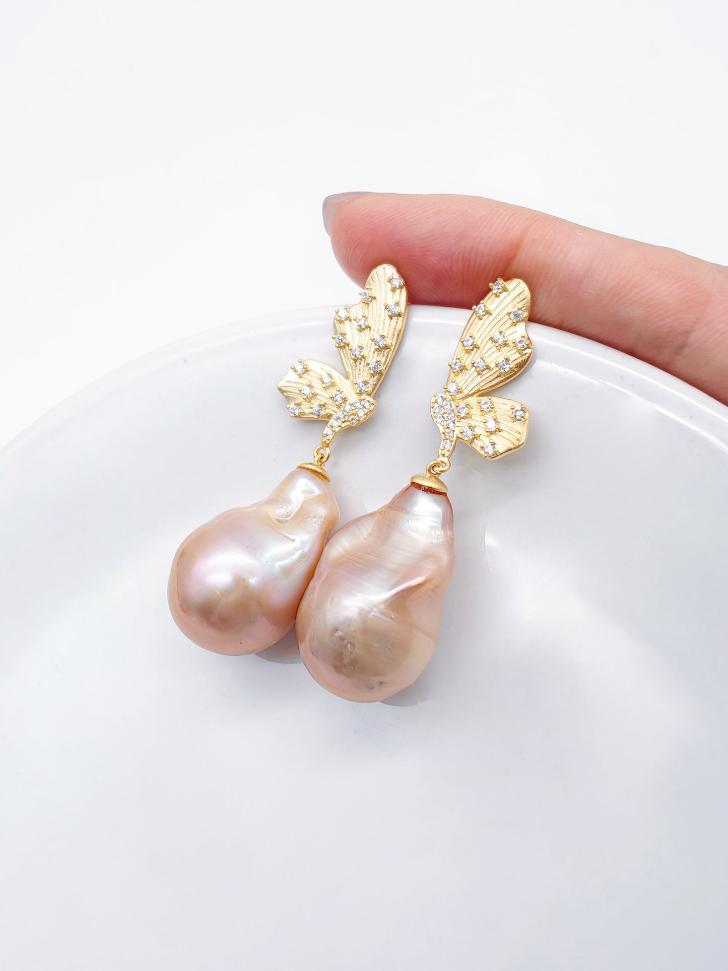 NATURAL PEACH LARGE BAROQUE PEARL EARRINGS