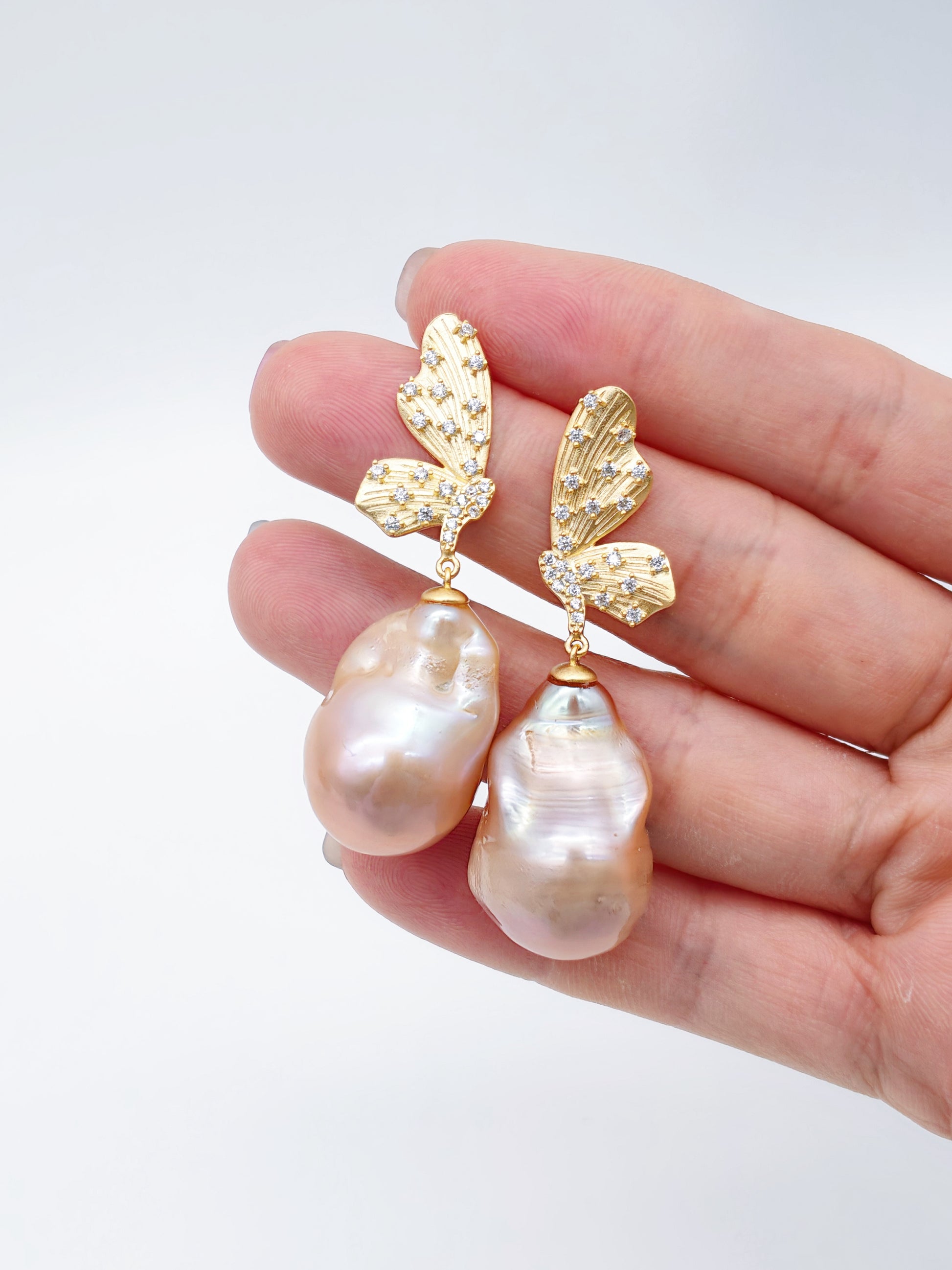 NATURAL PEACH LARGE BAROQUE PEARL EARRINGS
