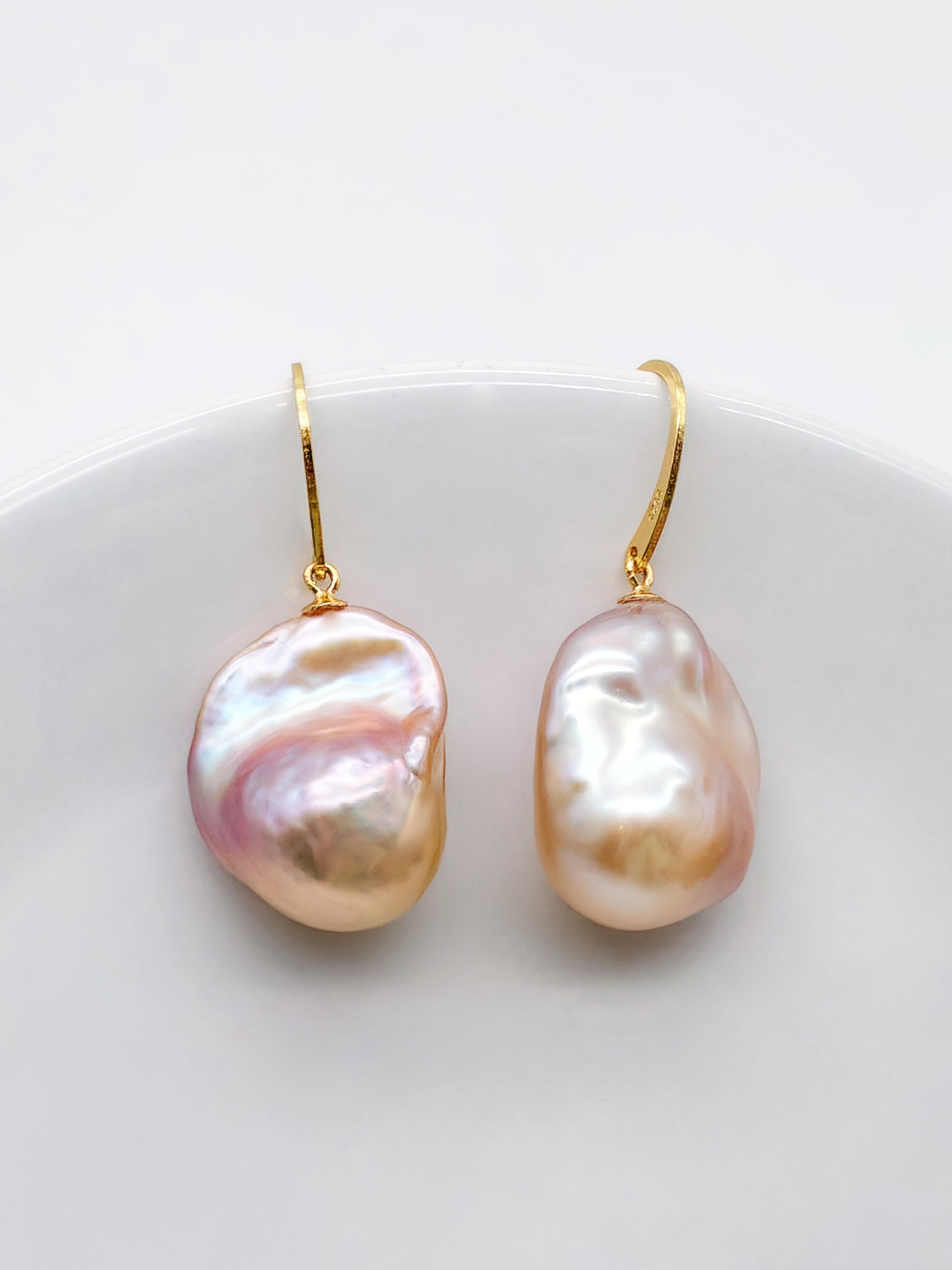 NATURAL PINK LARGE BAROQUE PEARL EARRINGS