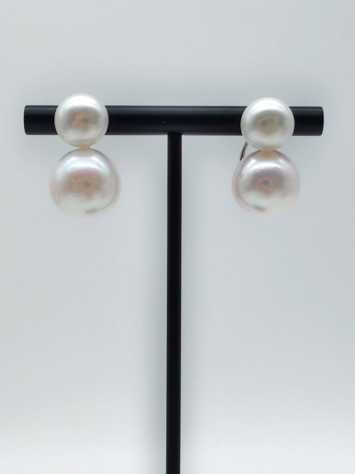 DOUBLE PEARL EARRINGS