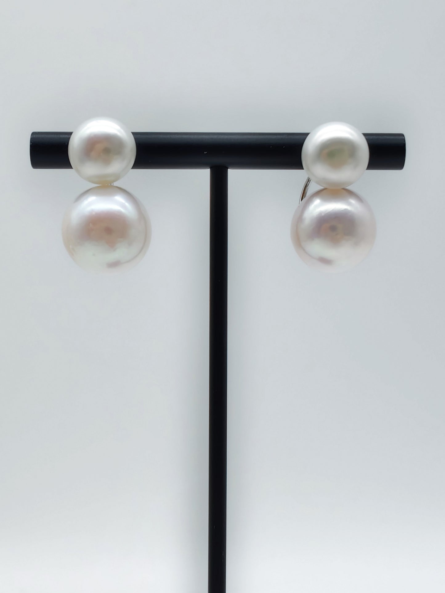 DOUBLE PEARL EARRINGS