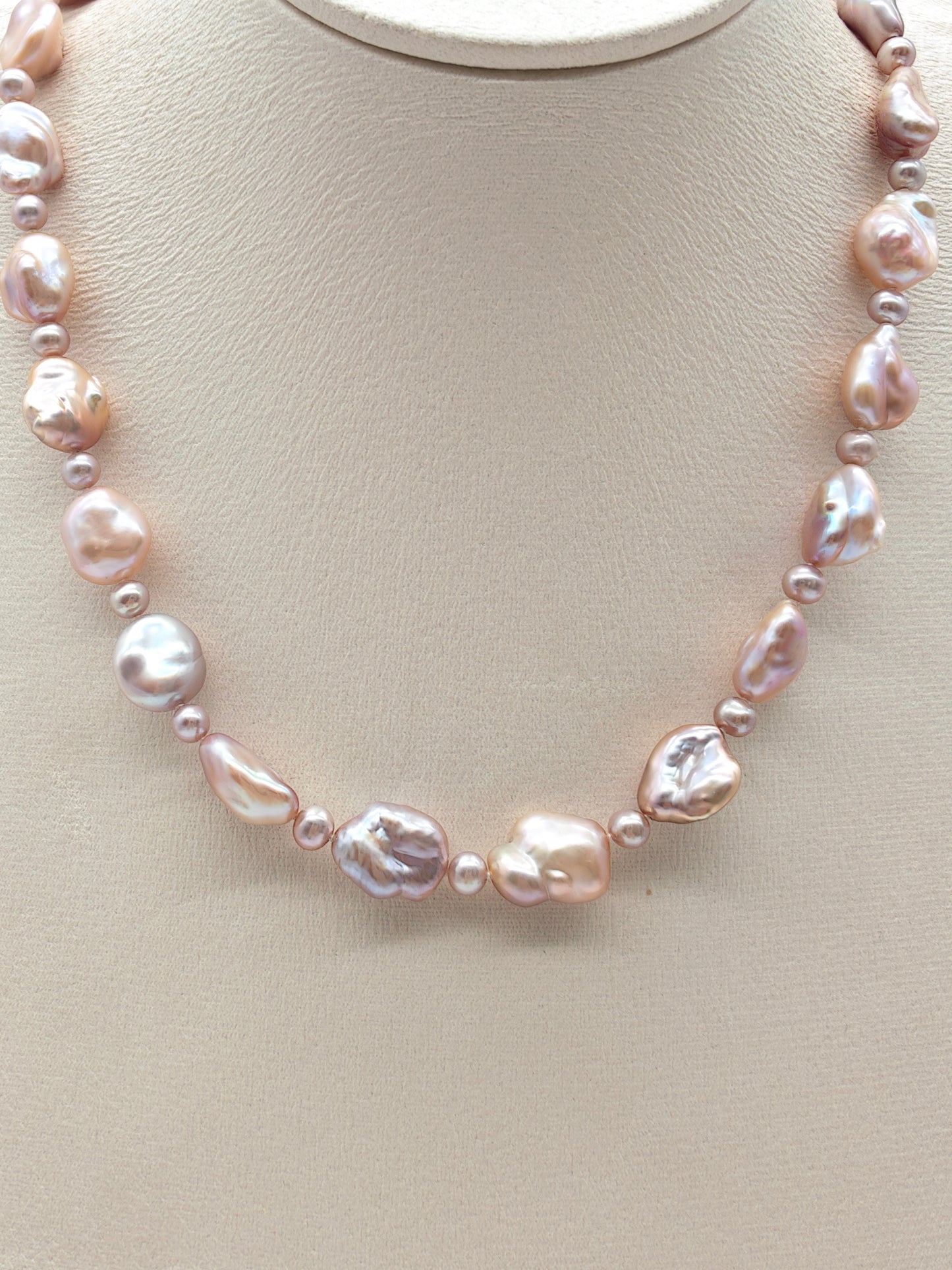 IRIDESCENT FRESHWATER KESHI PEARL NECKLACE