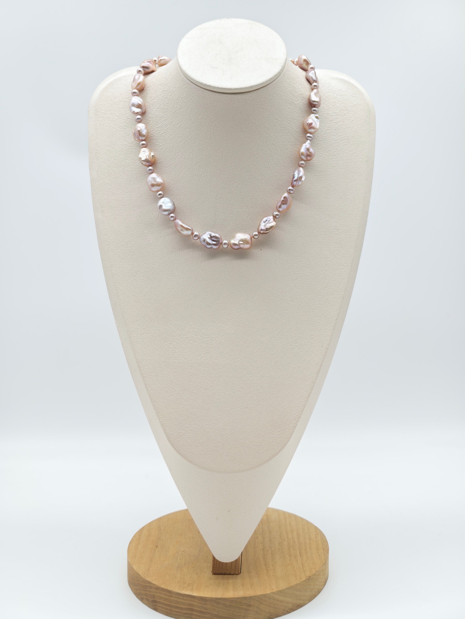 IRIDESCENT FRESHWATER KESHI PEARL NECKLACE