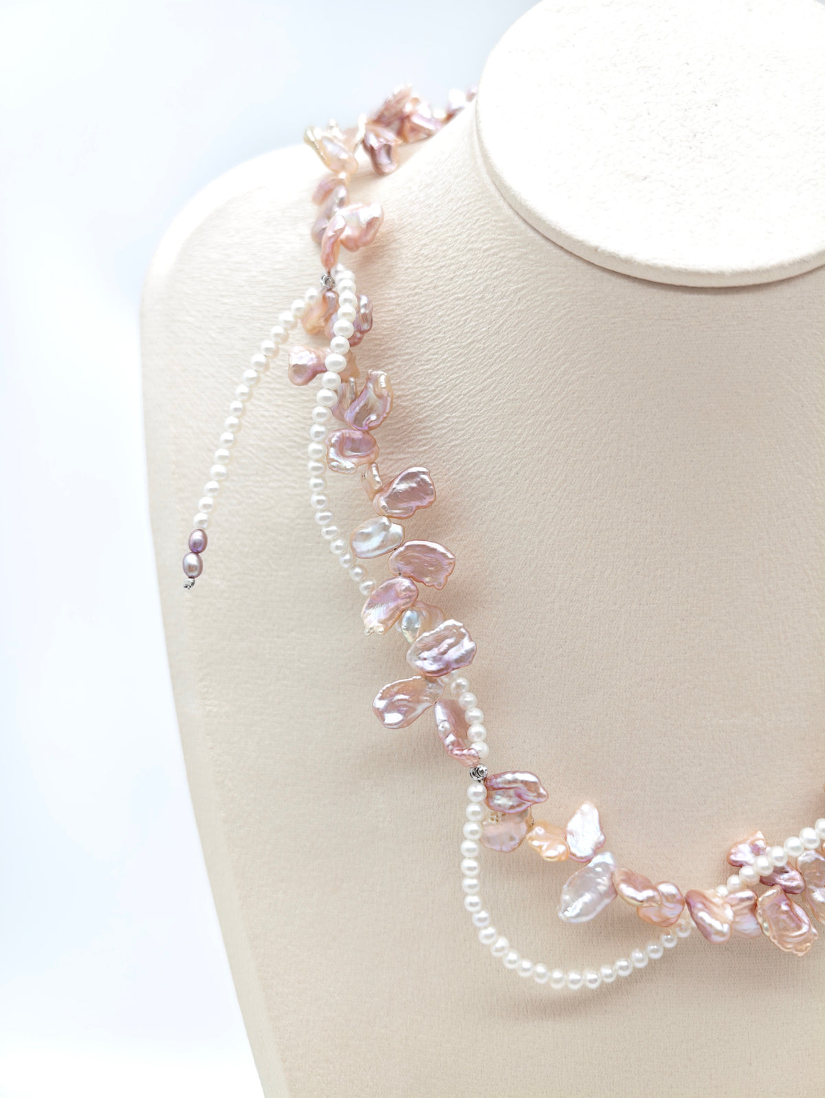 NATURAL KESHI PEARL TWIST NECKLACE