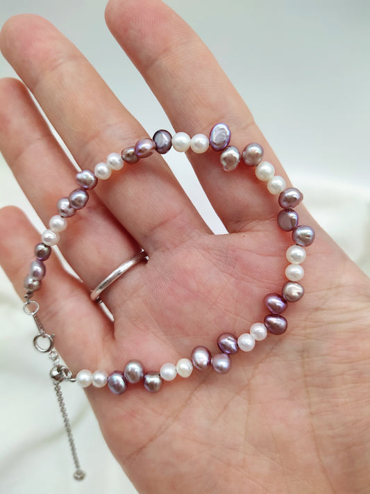 JACARANDA FRESHWATER PEARL BRACELET