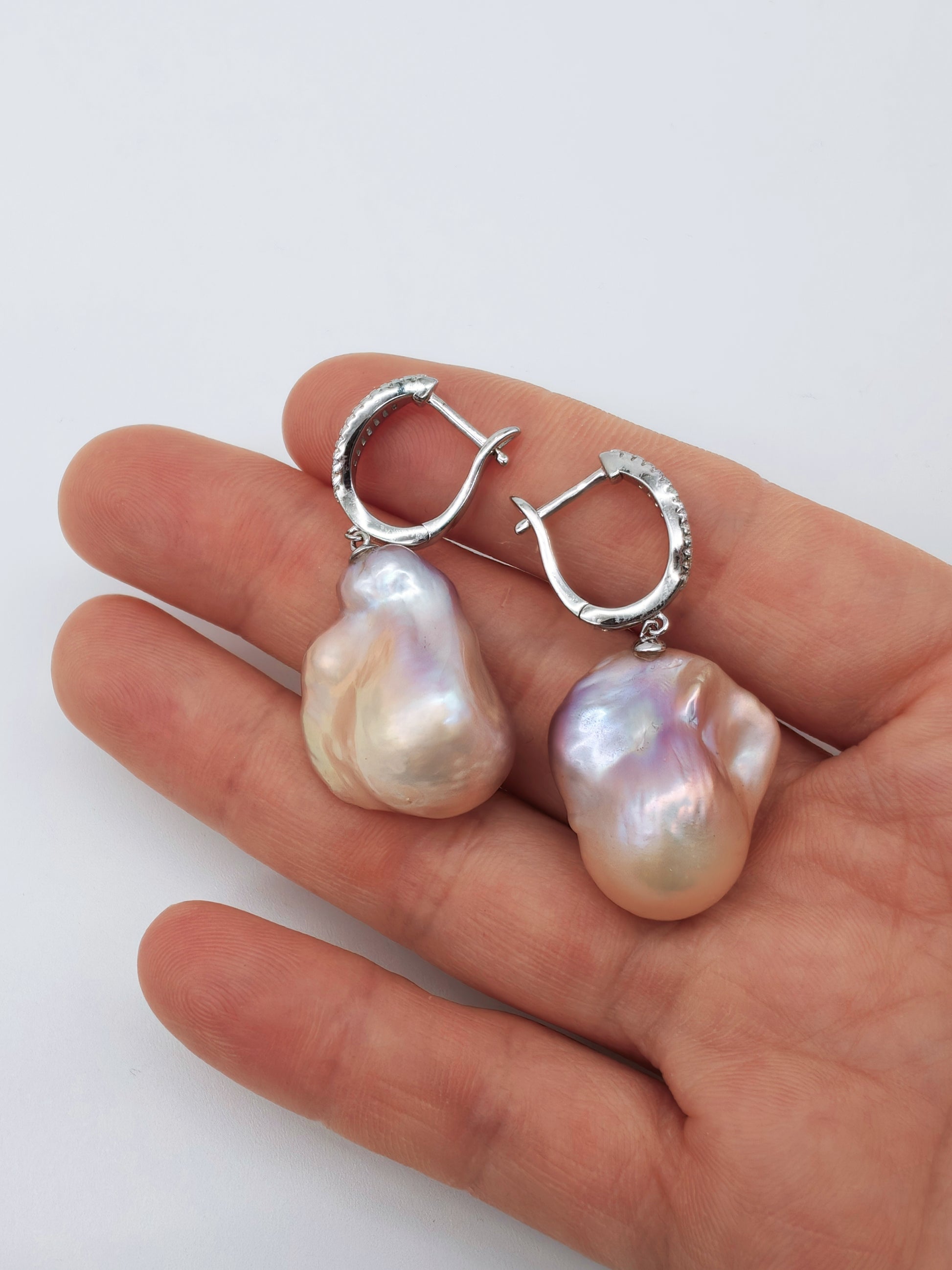 IRIDESCENT BAROQUE PEARL EARRINGS