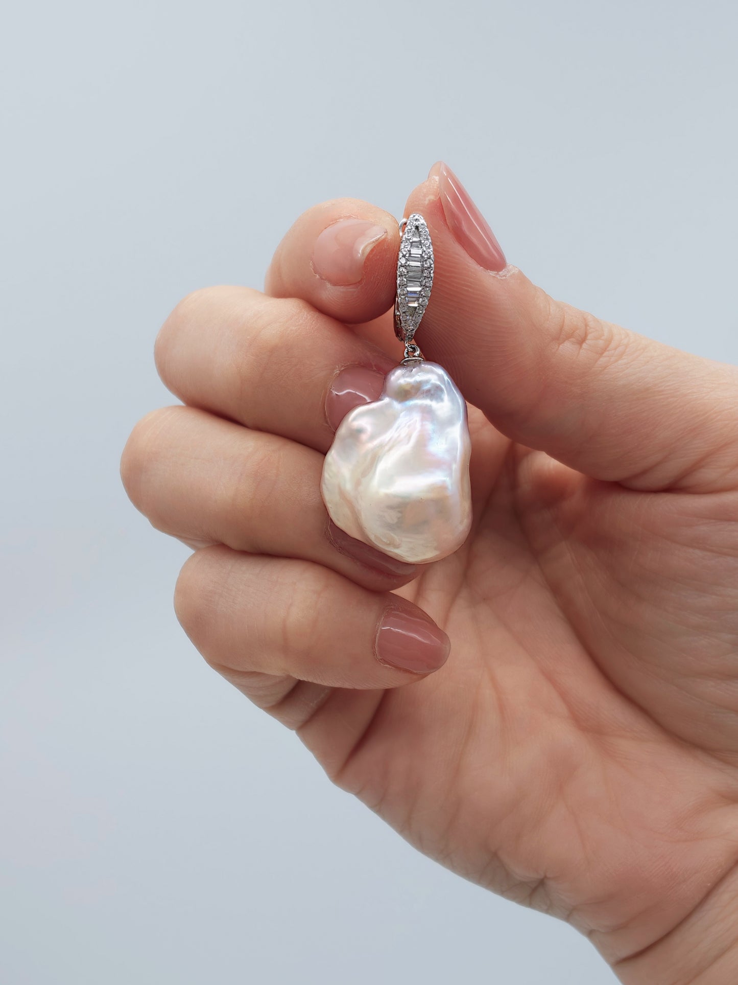 IRIDESCENT BAROQUE PEARL EARRINGS