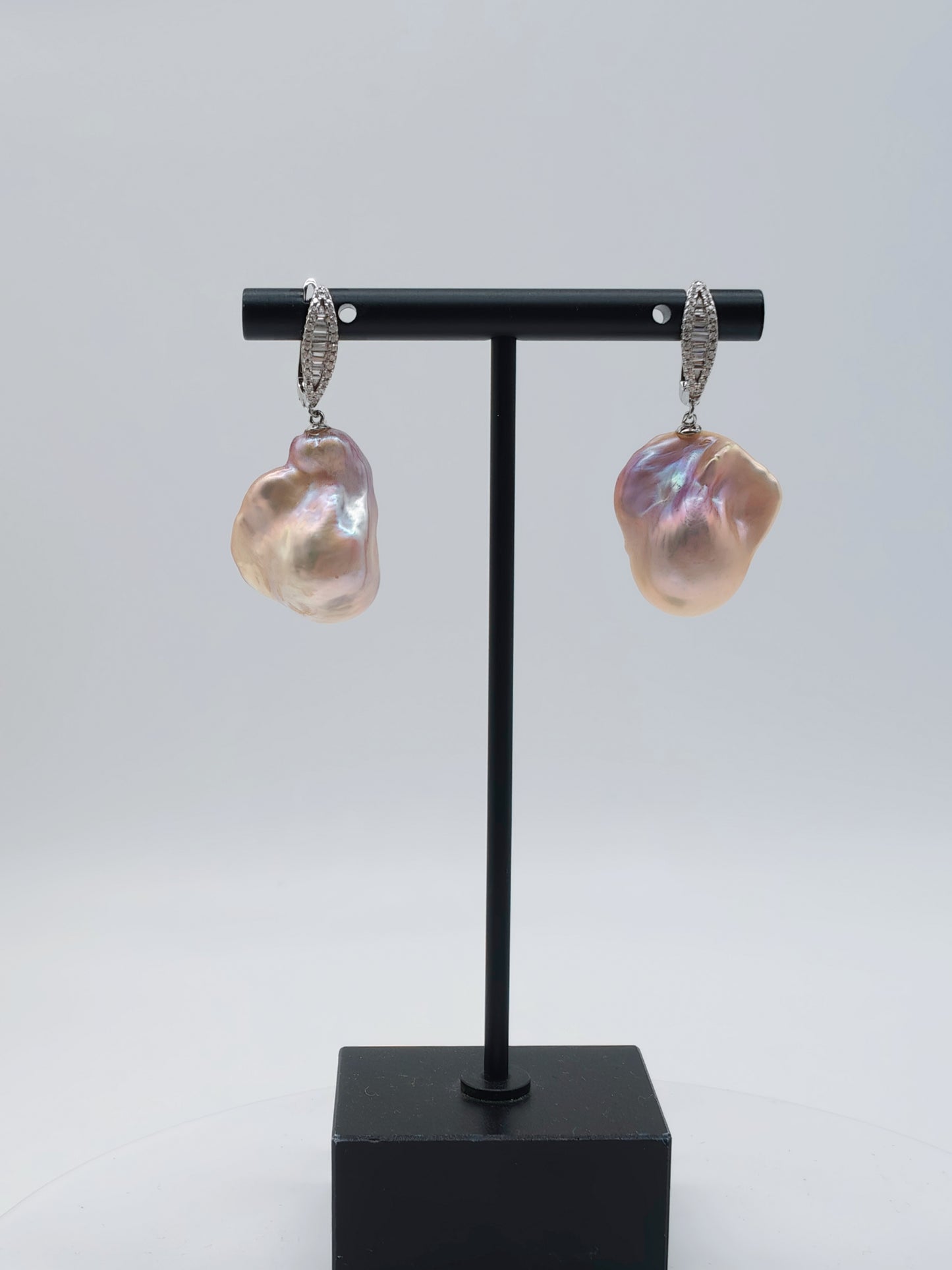 IRIDESCENT BAROQUE PEARL EARRINGS