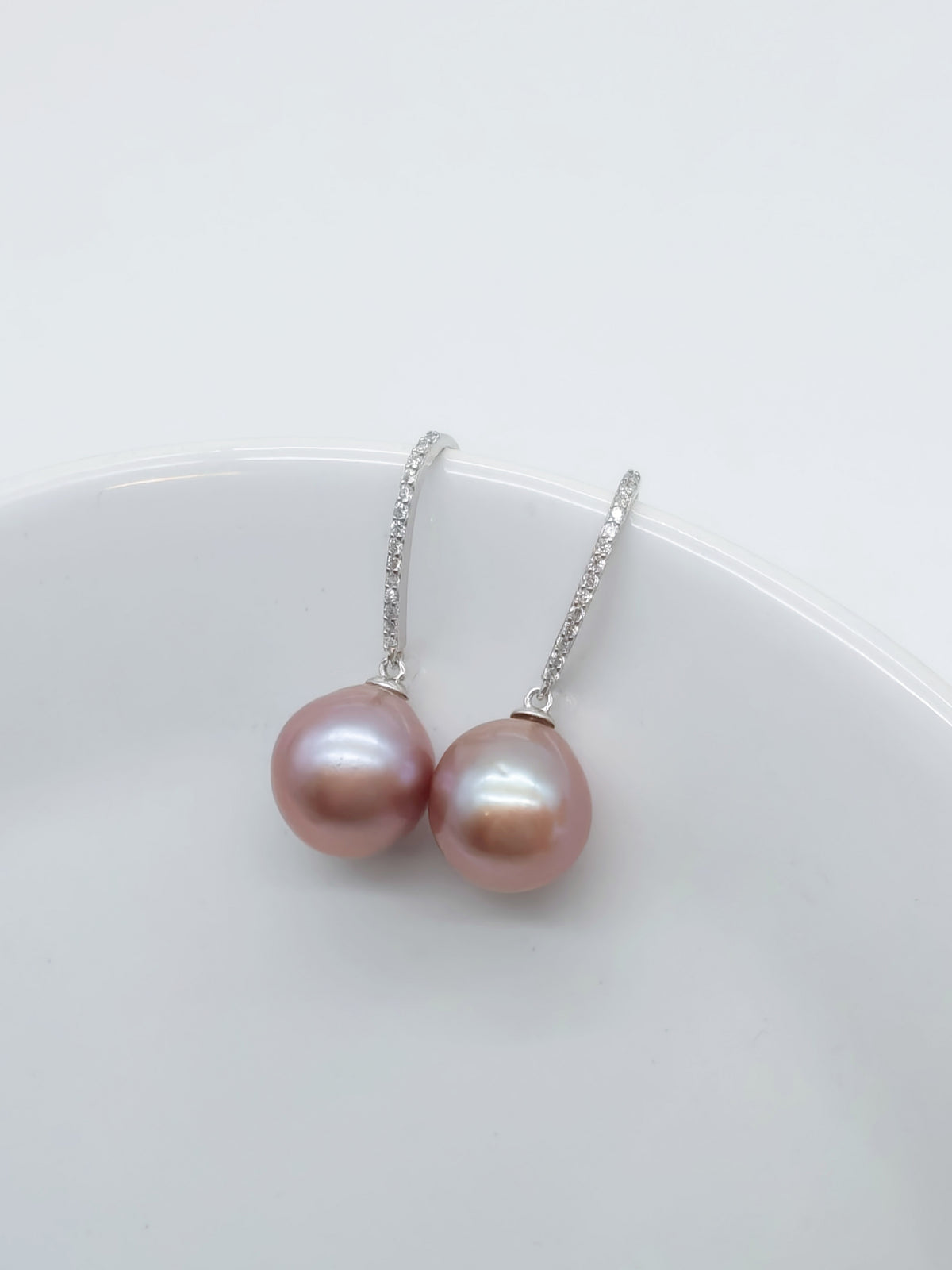 NATURAL PINK PEARL EARRINGS