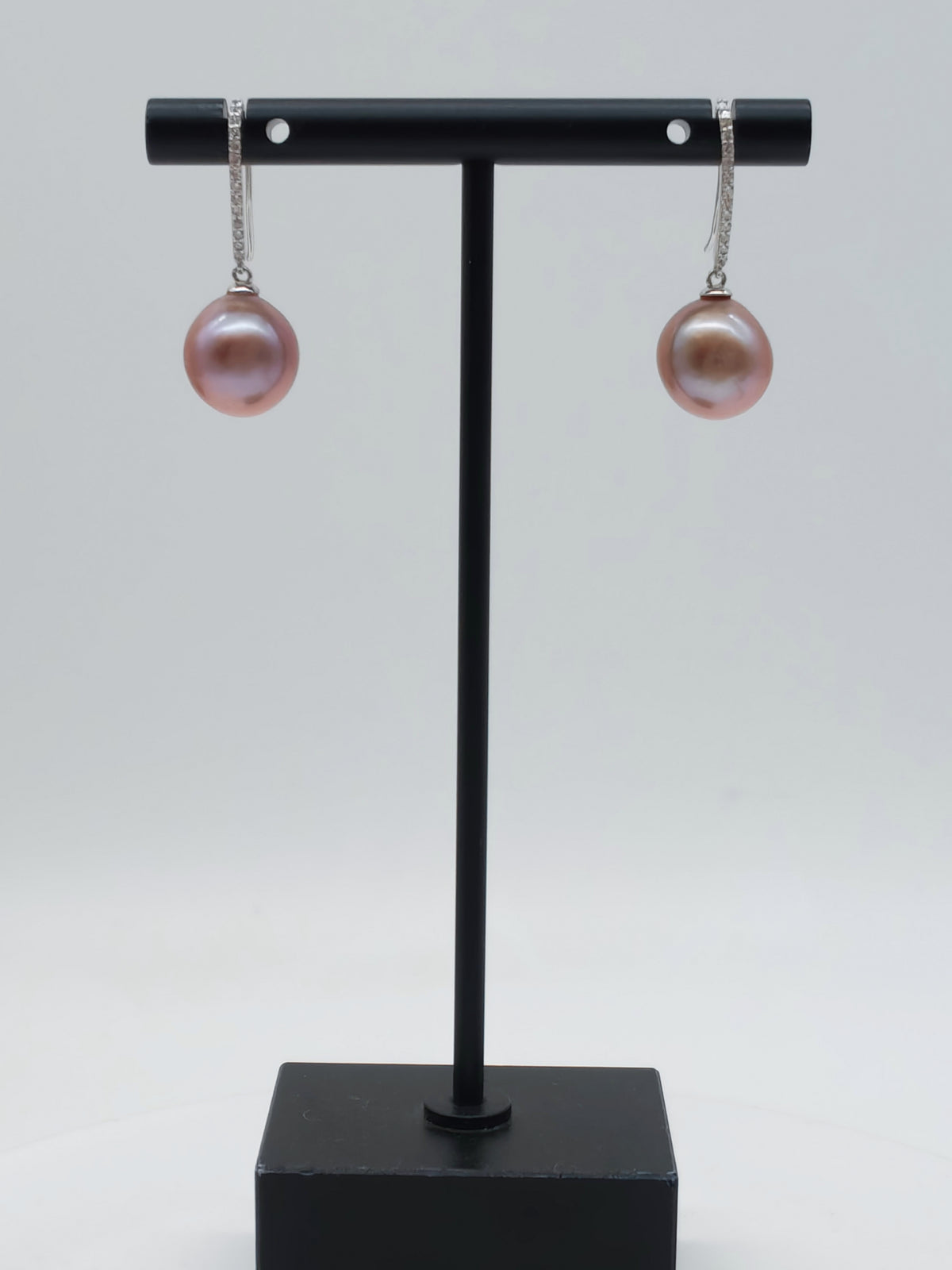 NATURAL PINK PEARL EARRINGS