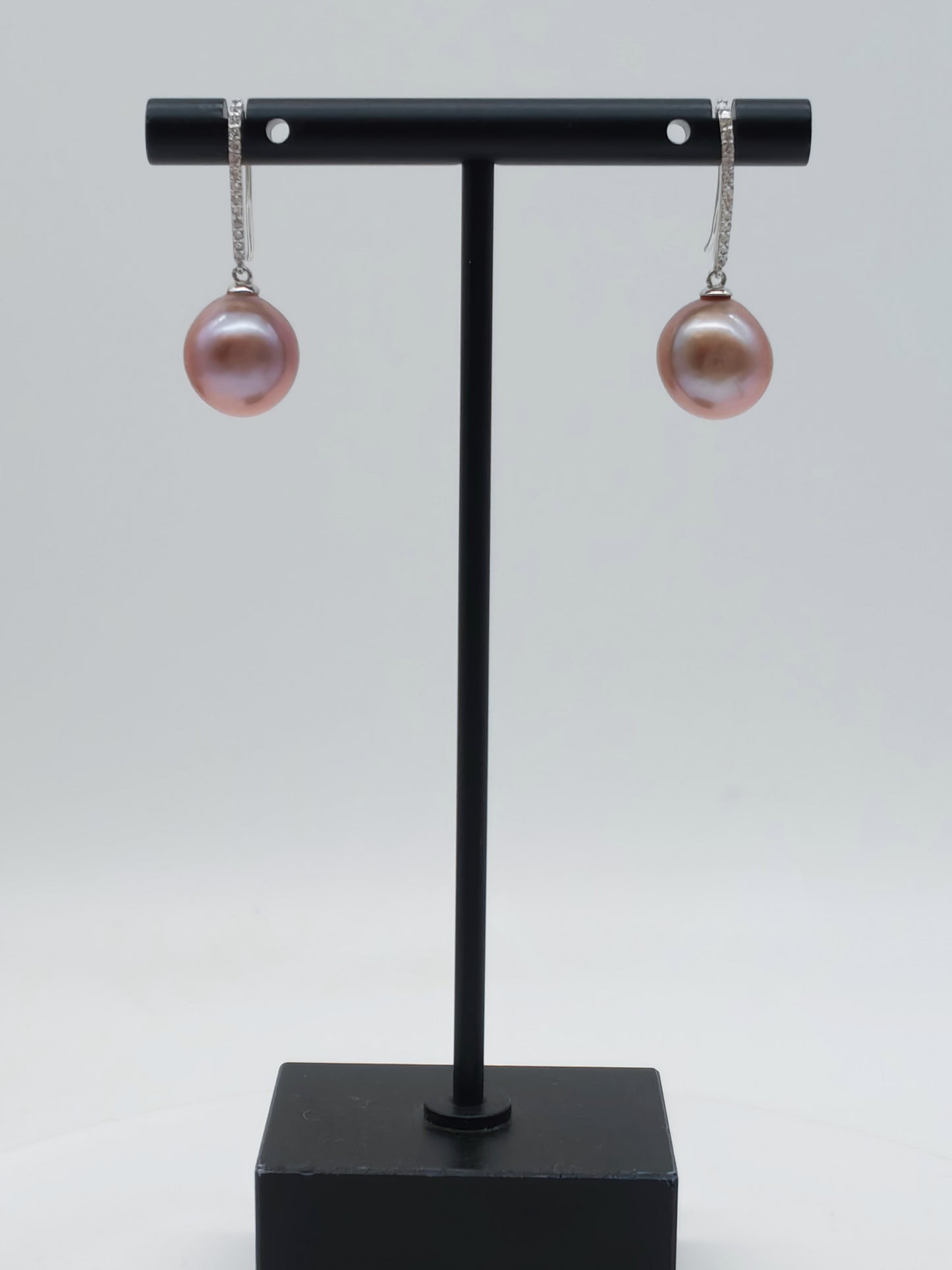 NATURAL PINK PEARL EARRINGS