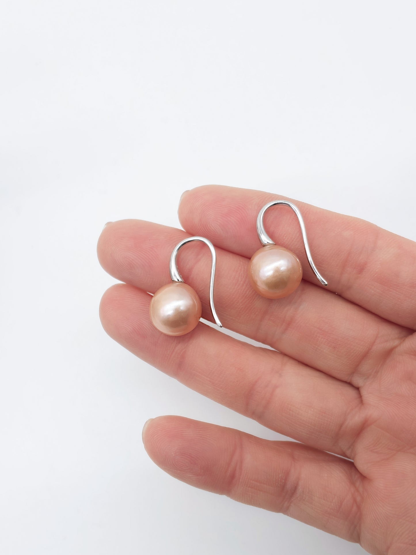 NATURAL PEACH COLOUR PEARL EARRINGS