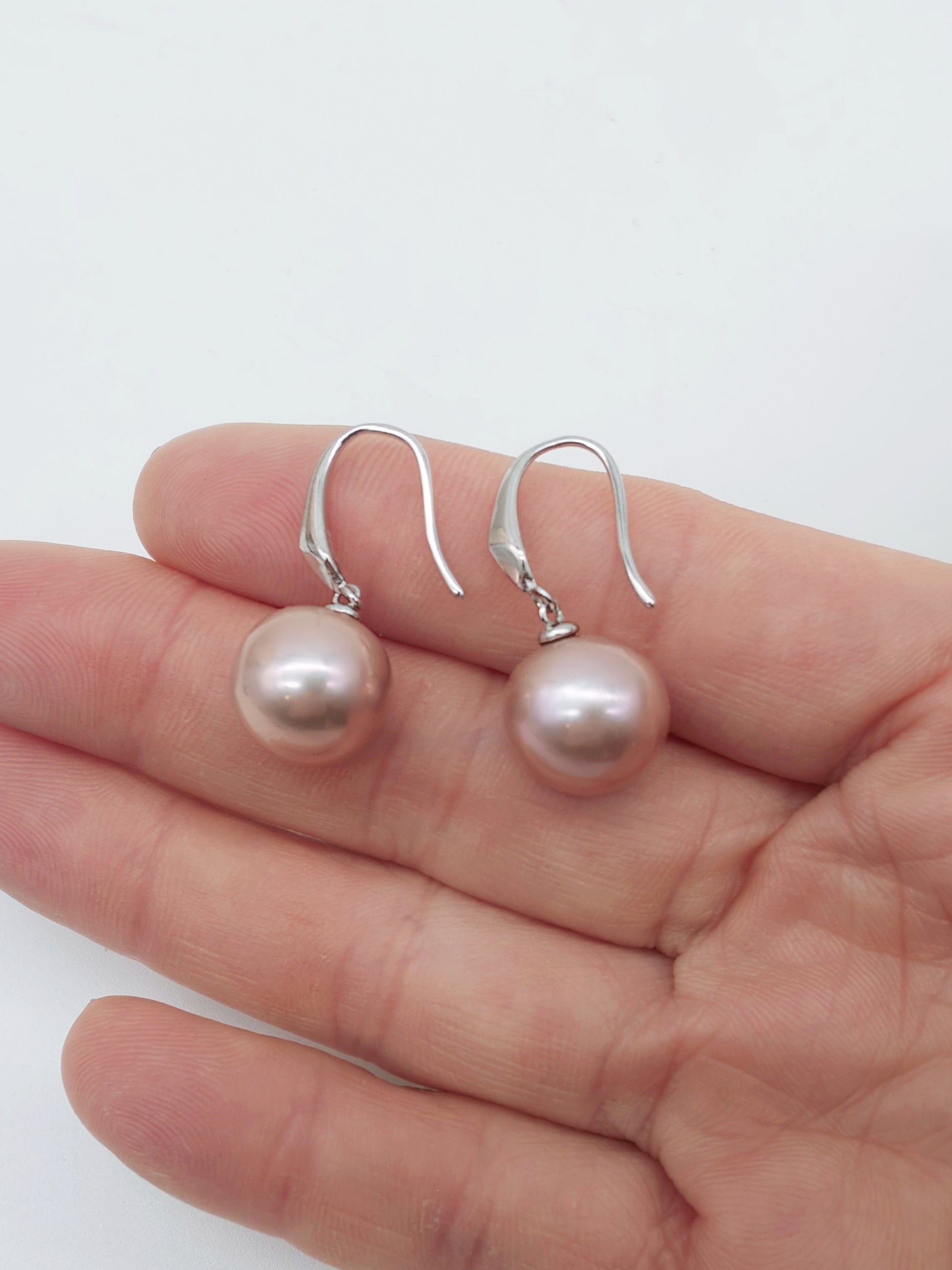 NATURAL PINK  PEARL EARRINGS