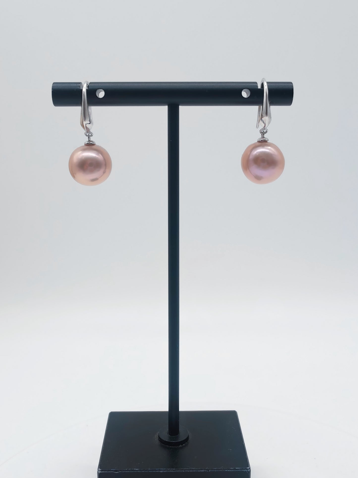 NATURAL PINK  PEARL EARRINGS