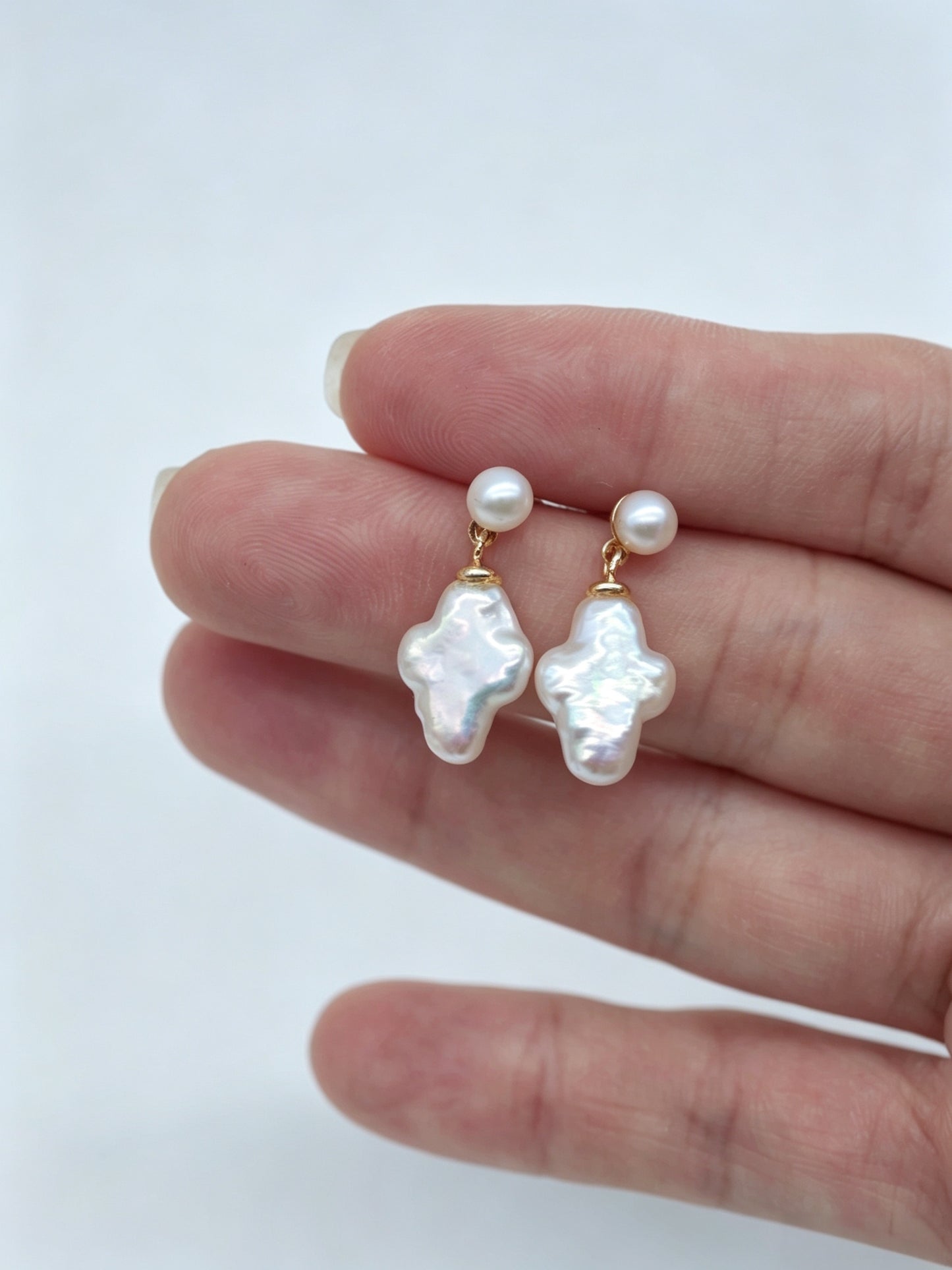 WHITE CROSS PEARL EARRINGS