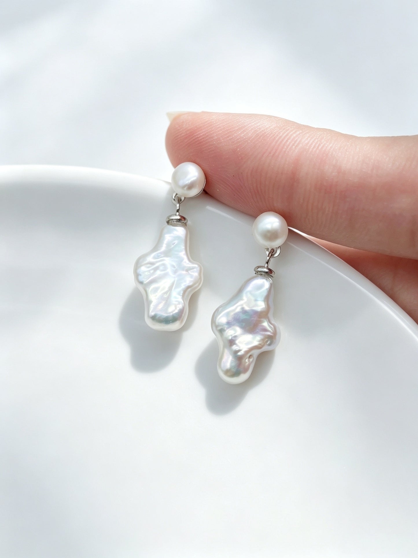 WHITE CROSS PEARL EARRINGS