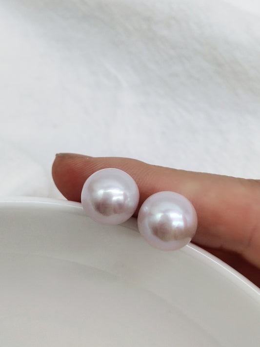 CLASSIC ROUND PEARL STUD EARRINGS - LIGHT PINK