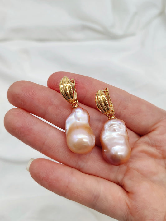 IRIDESCENT BAROQUE PEARL EARRINGS