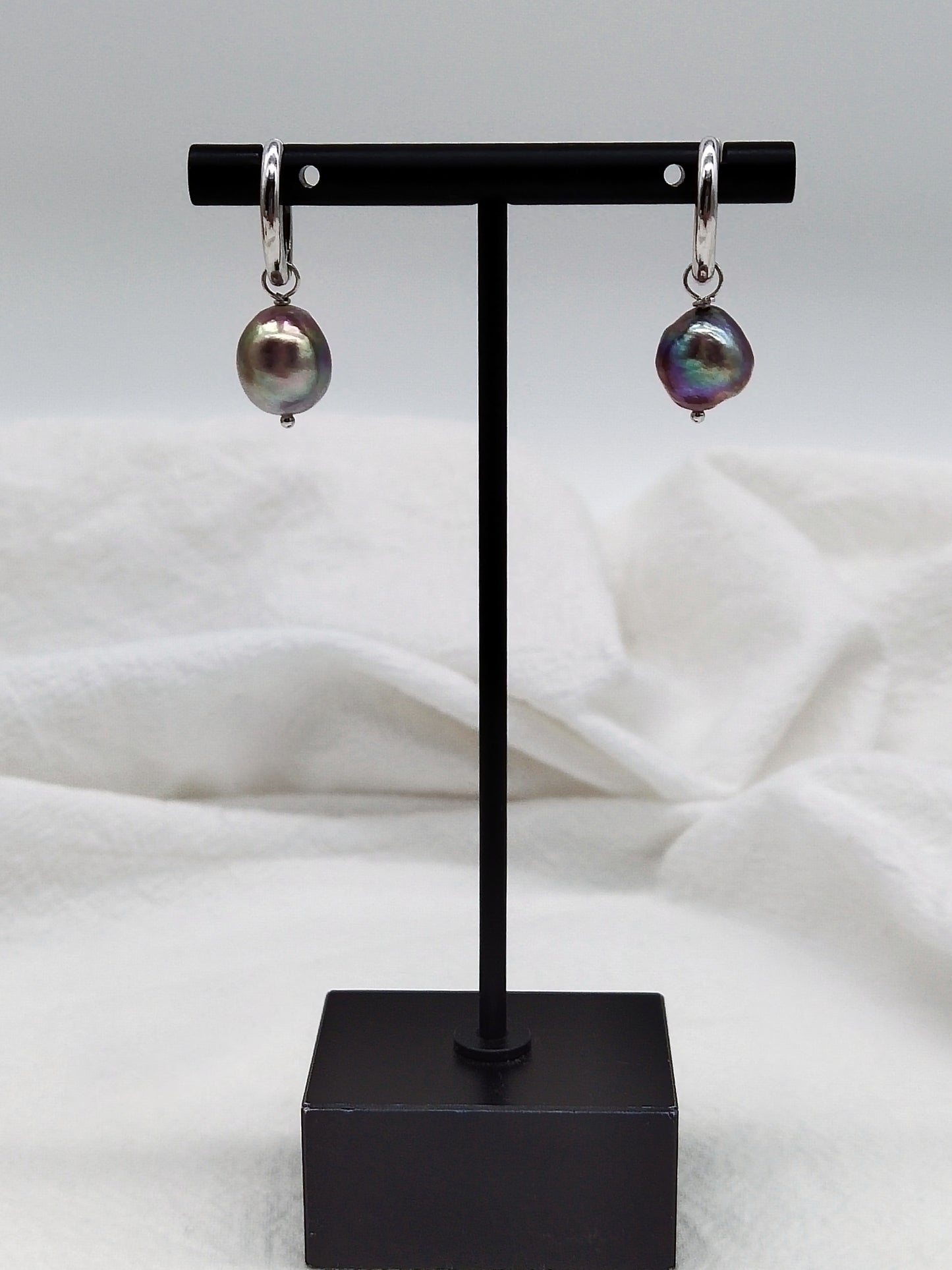 CUSTOM MADE TWO-TONE PEARL DROP EARRINGS AND NECKLACE