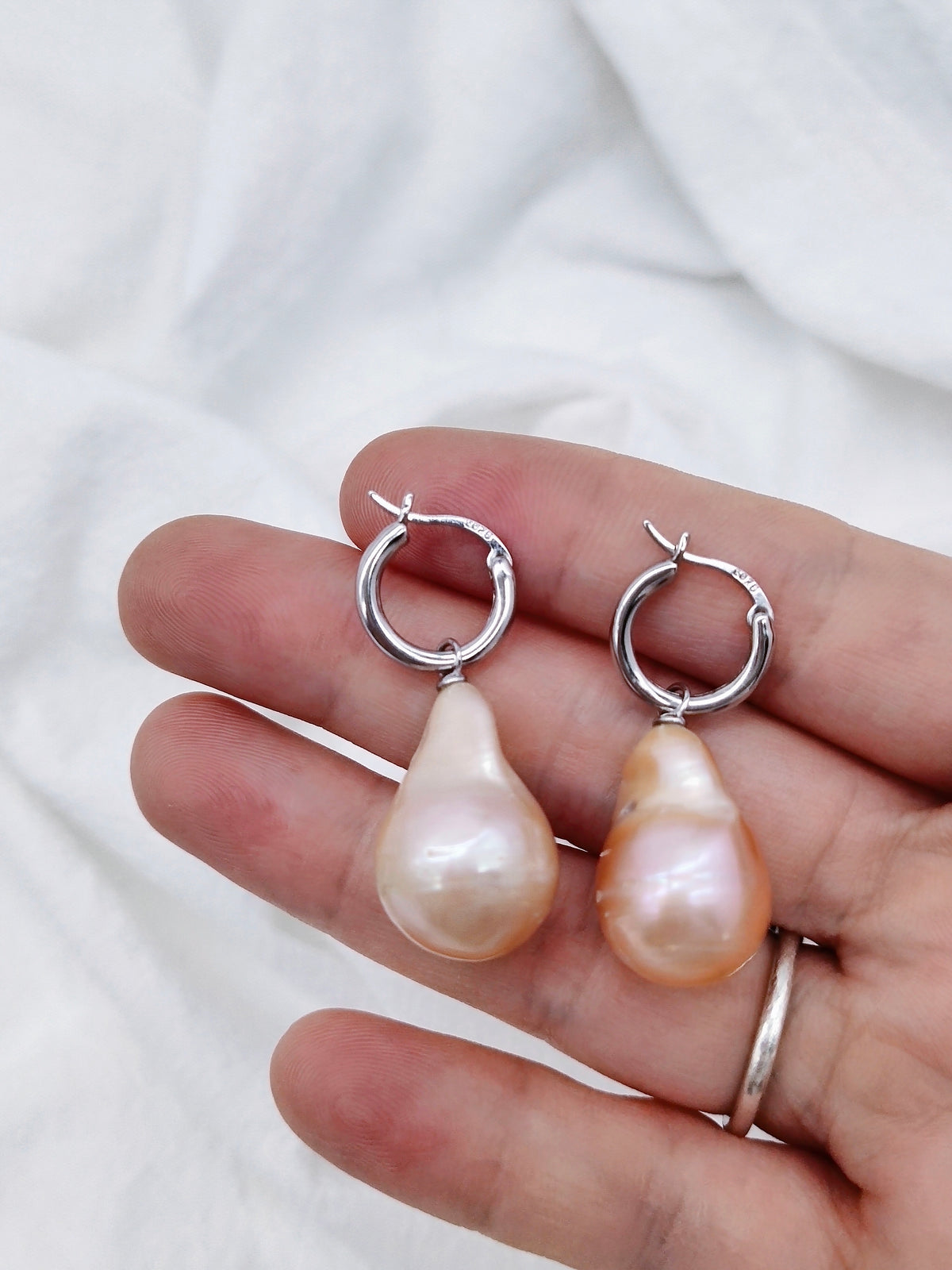 PEACH COLOUR BAROQUE PEARL EARRINGS - SPECIAL OFFER