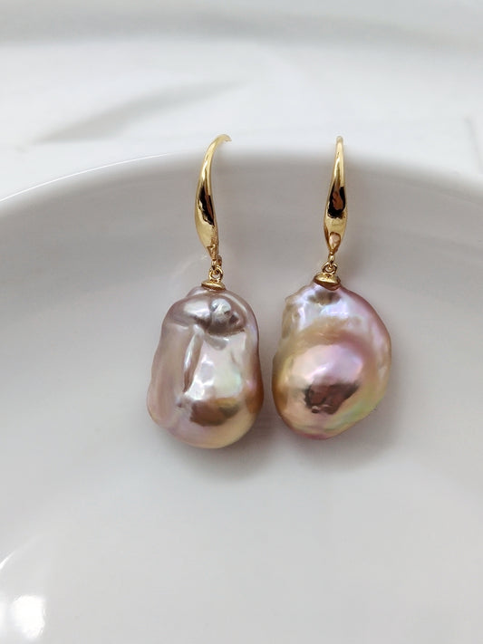 IRIDESCENT BAROQUE PEARL EARRINGS