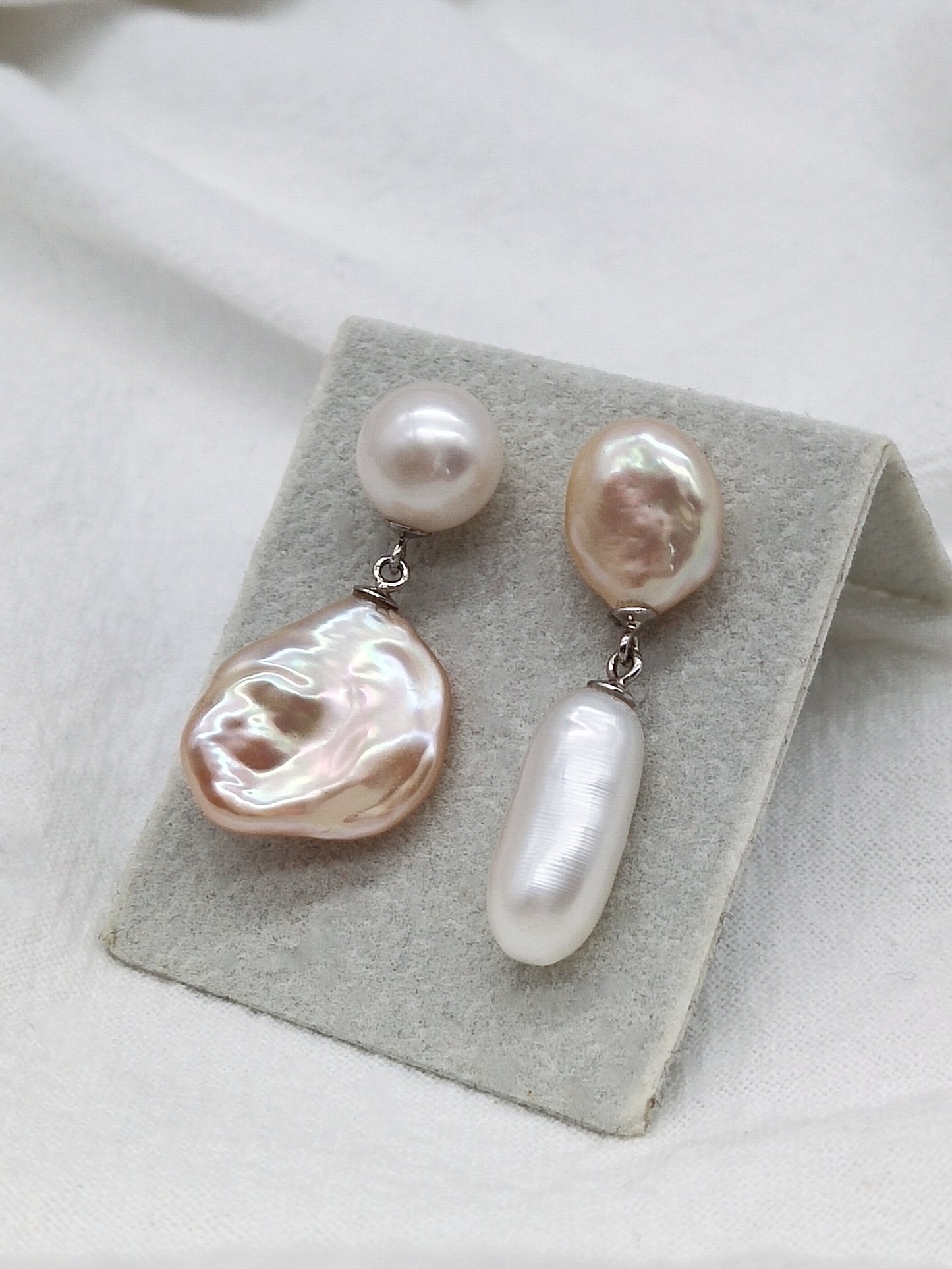 COLOURFUL ASYMMETRICAL SYTLE PEARL EARRINGS