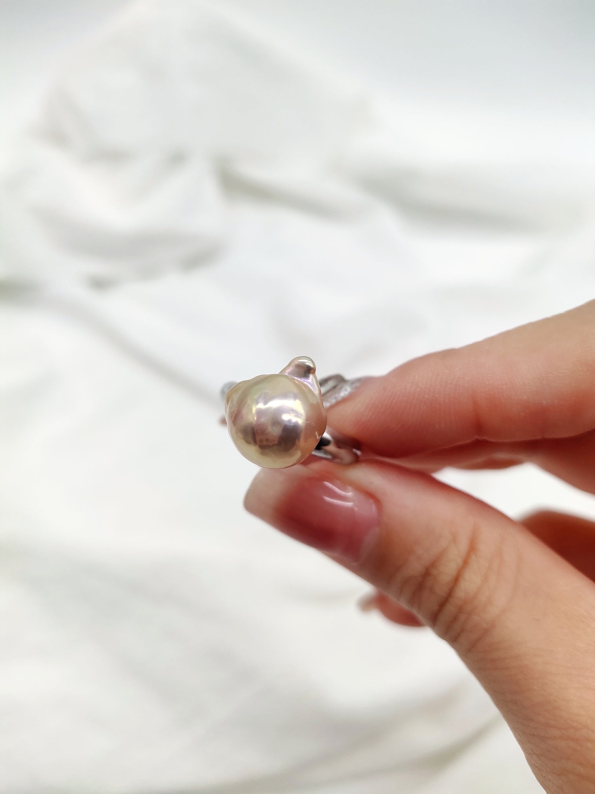 MINI BAROQUE PEARL RING