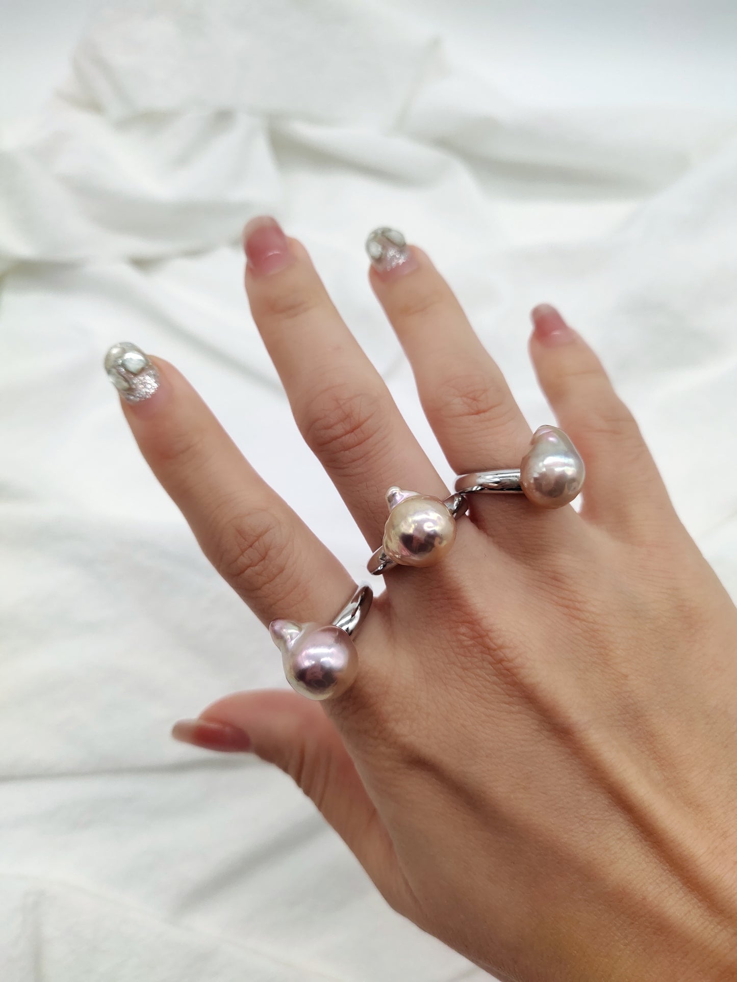 MINI BAROQUE PEARL RING