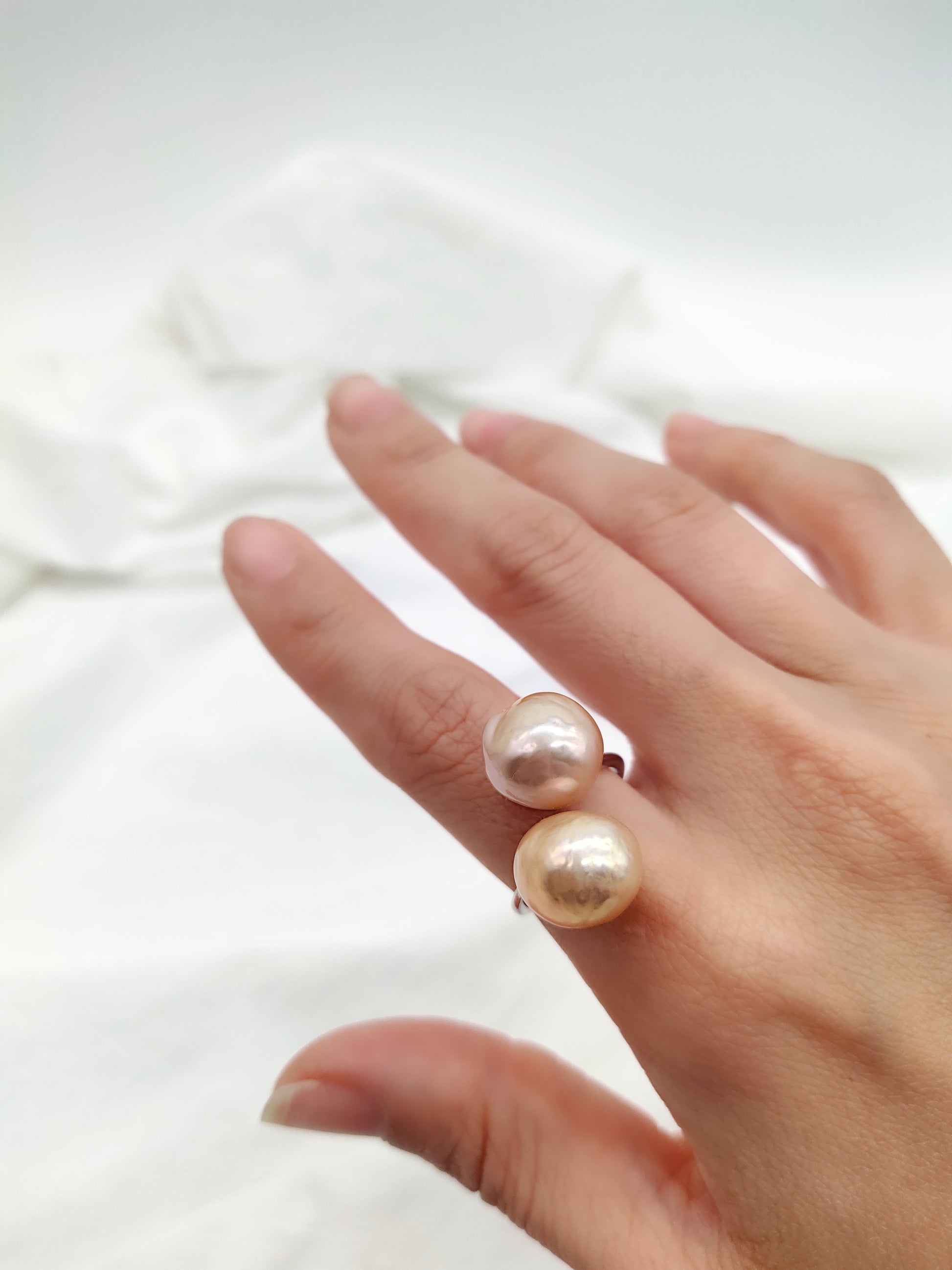 DOUBLE PEARL RING