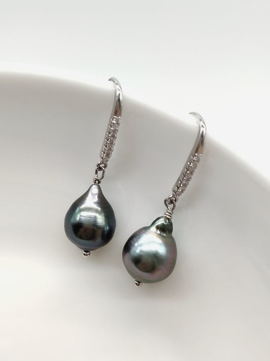 TAHITIAN SOUTH SEA PEARL DROP EARRINGS