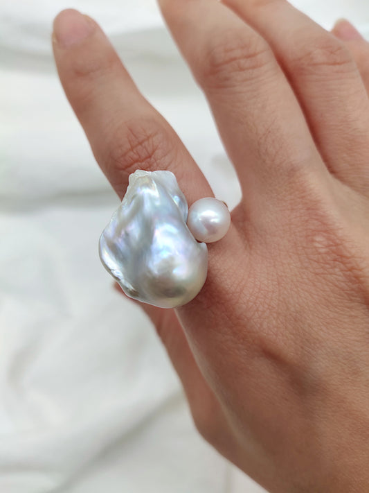 BAROQUE PEARL RING