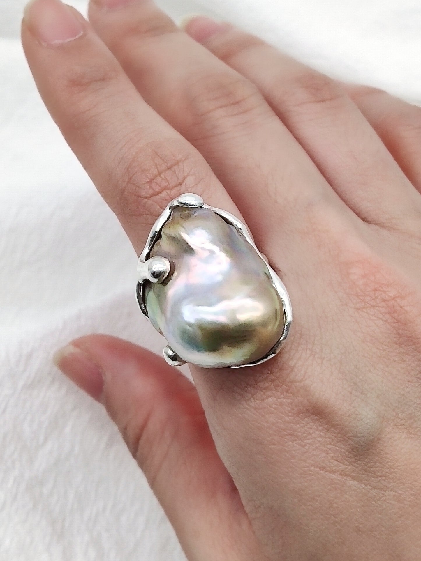 IRIDESCENT PURE SILVER LARGE BAROQUE PEARL RING