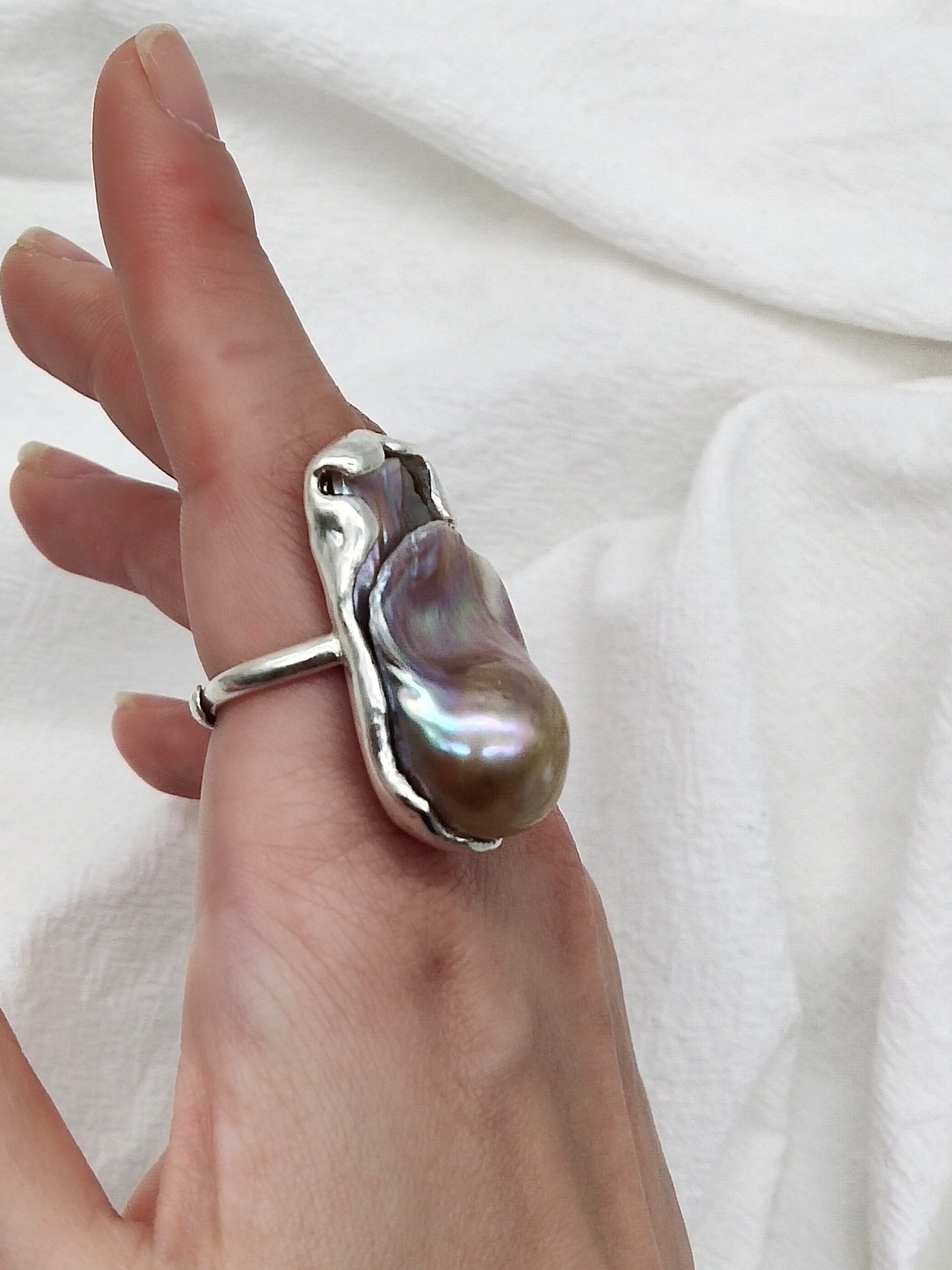 IRIDESCENT PURE SILVER LARGE BAROQUE PEARL RING