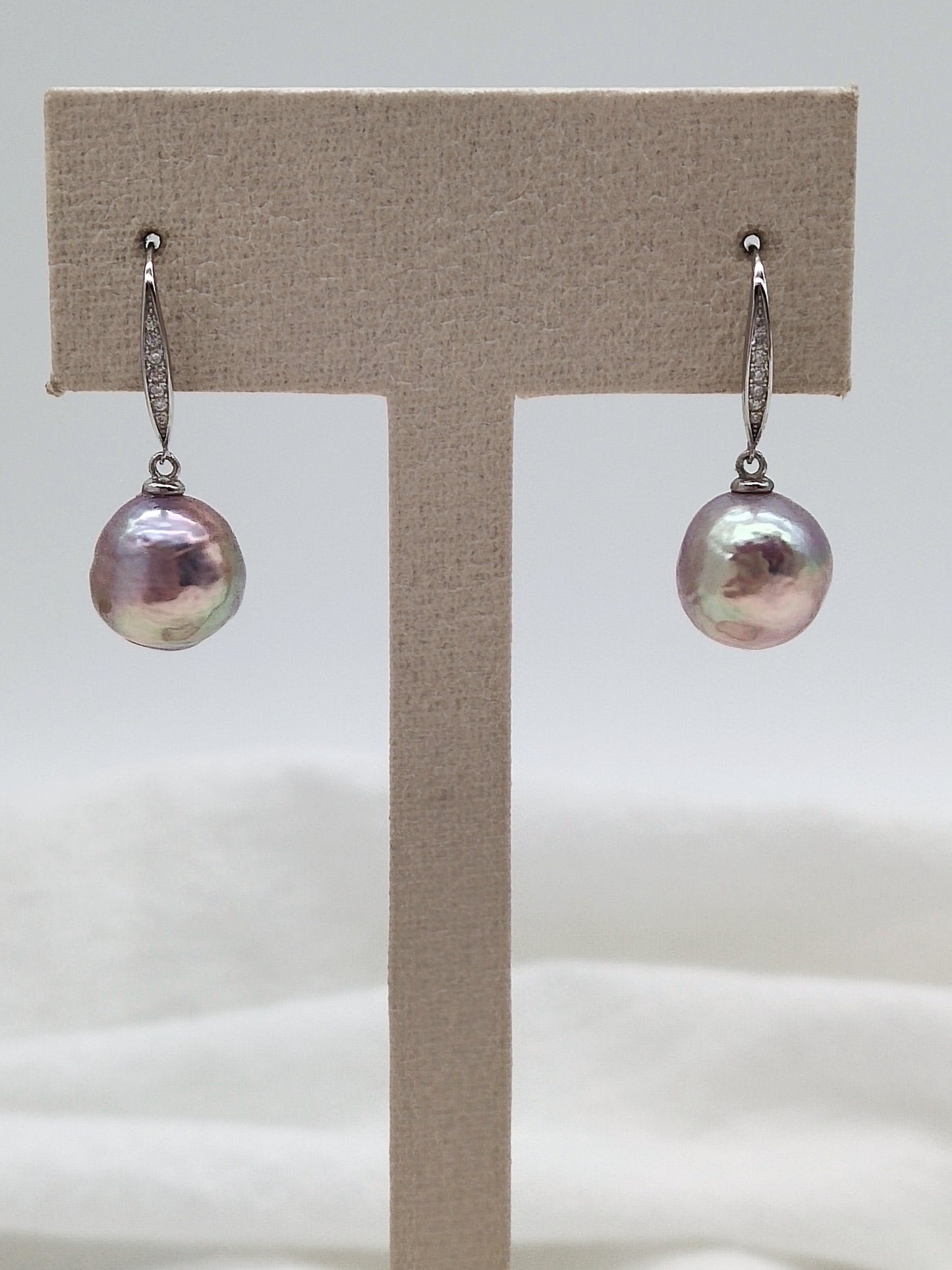 NATURAL PINK ROUND BAROQUE PEARL EARRINGS