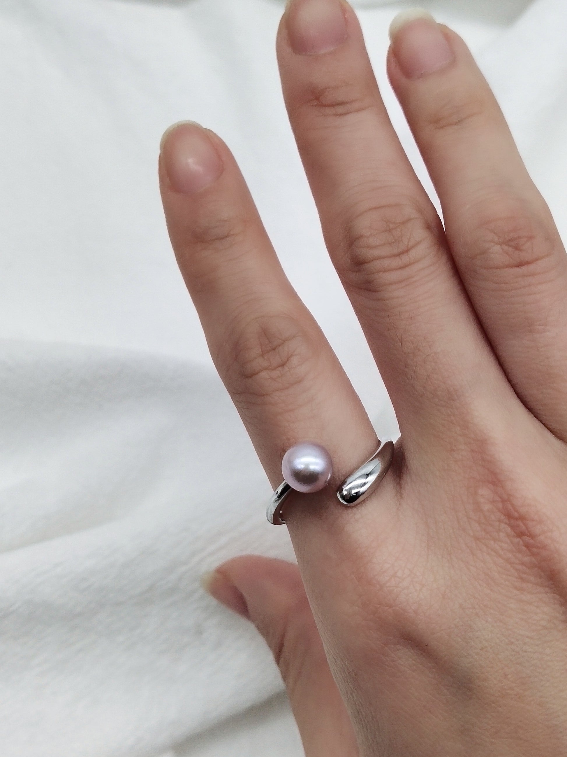 NATURAL PINK ROUND PEARL RING