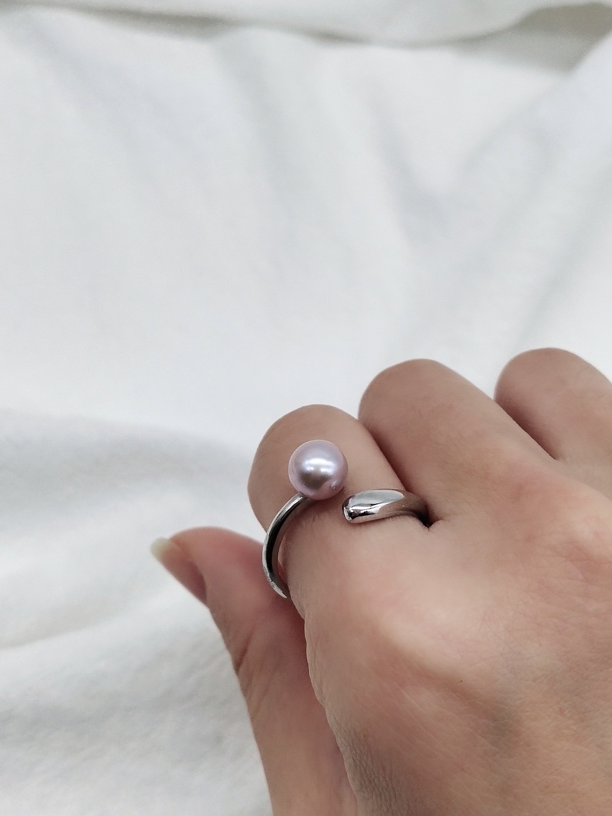 NATURAL PINK ROUND PEARL RING