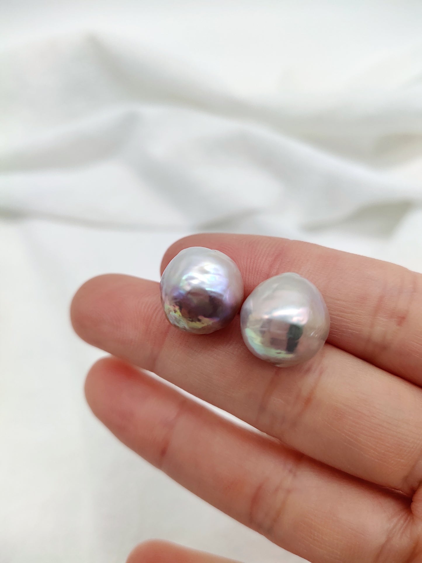 LARGE RIPPLE FRESHWATER PEARL STUD EARRINGS