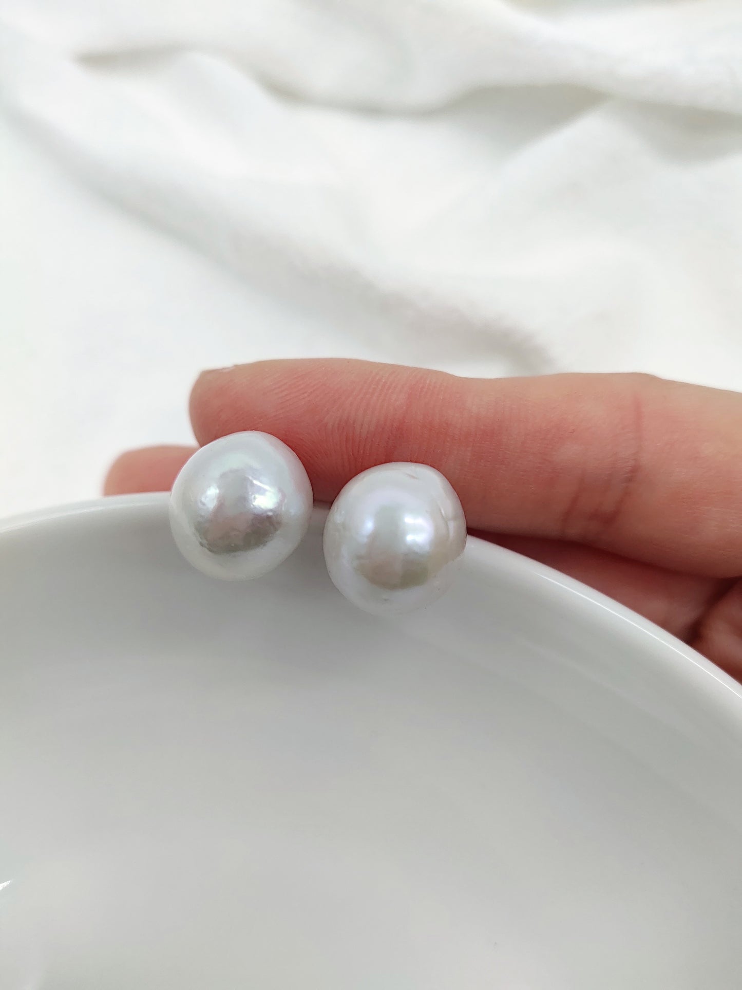 LARGE RIPPLE FRESHWATER PEARL STUD EARRINGS