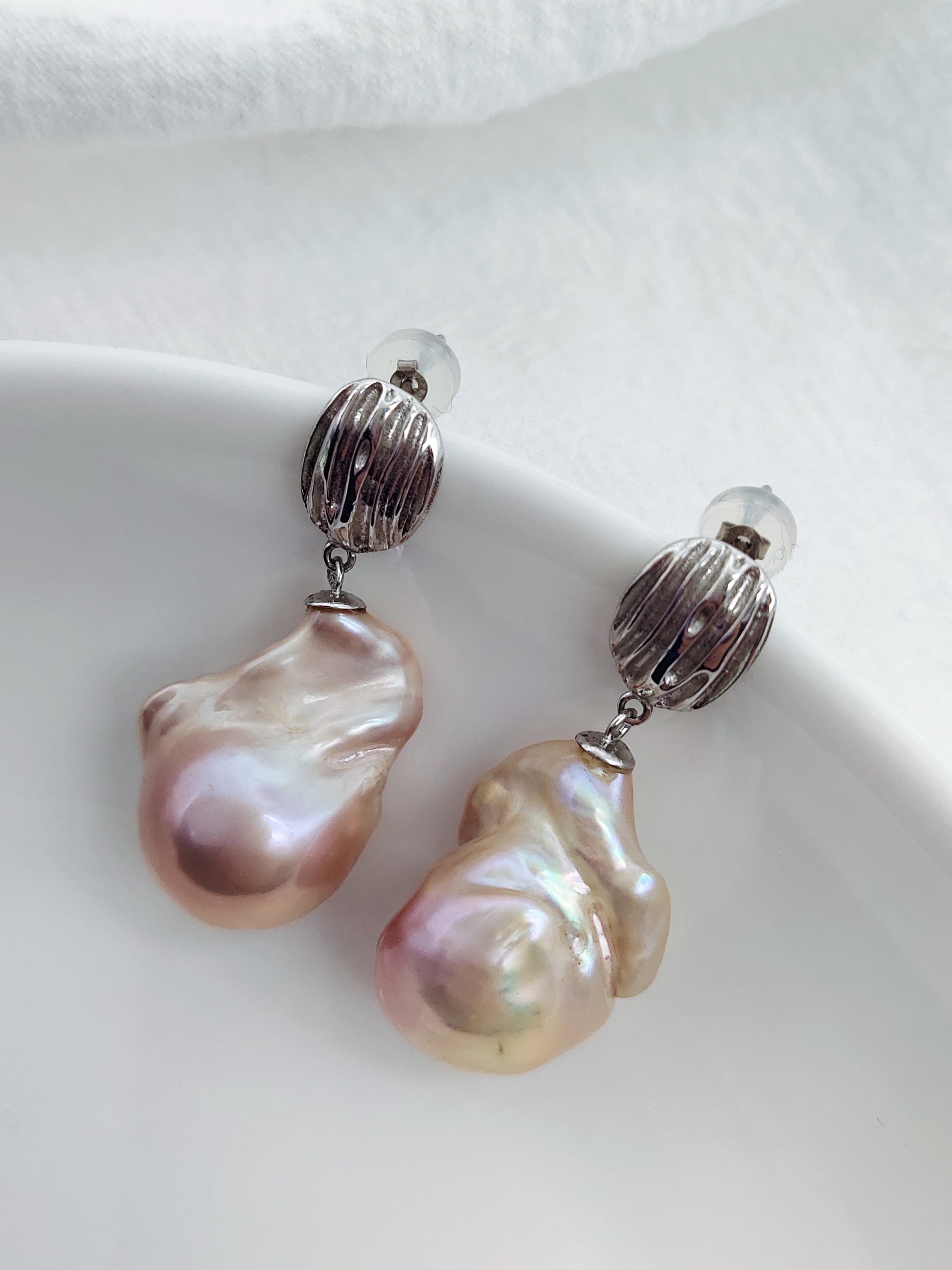 NATURAL PINK LARGE BAROQUE PEARL EARRINGS