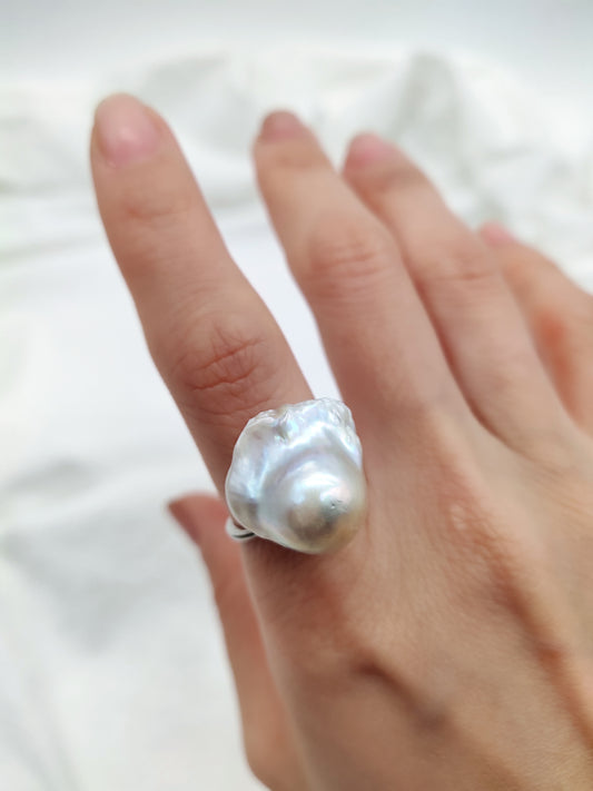 LARGE BAROQUE PEARL RING