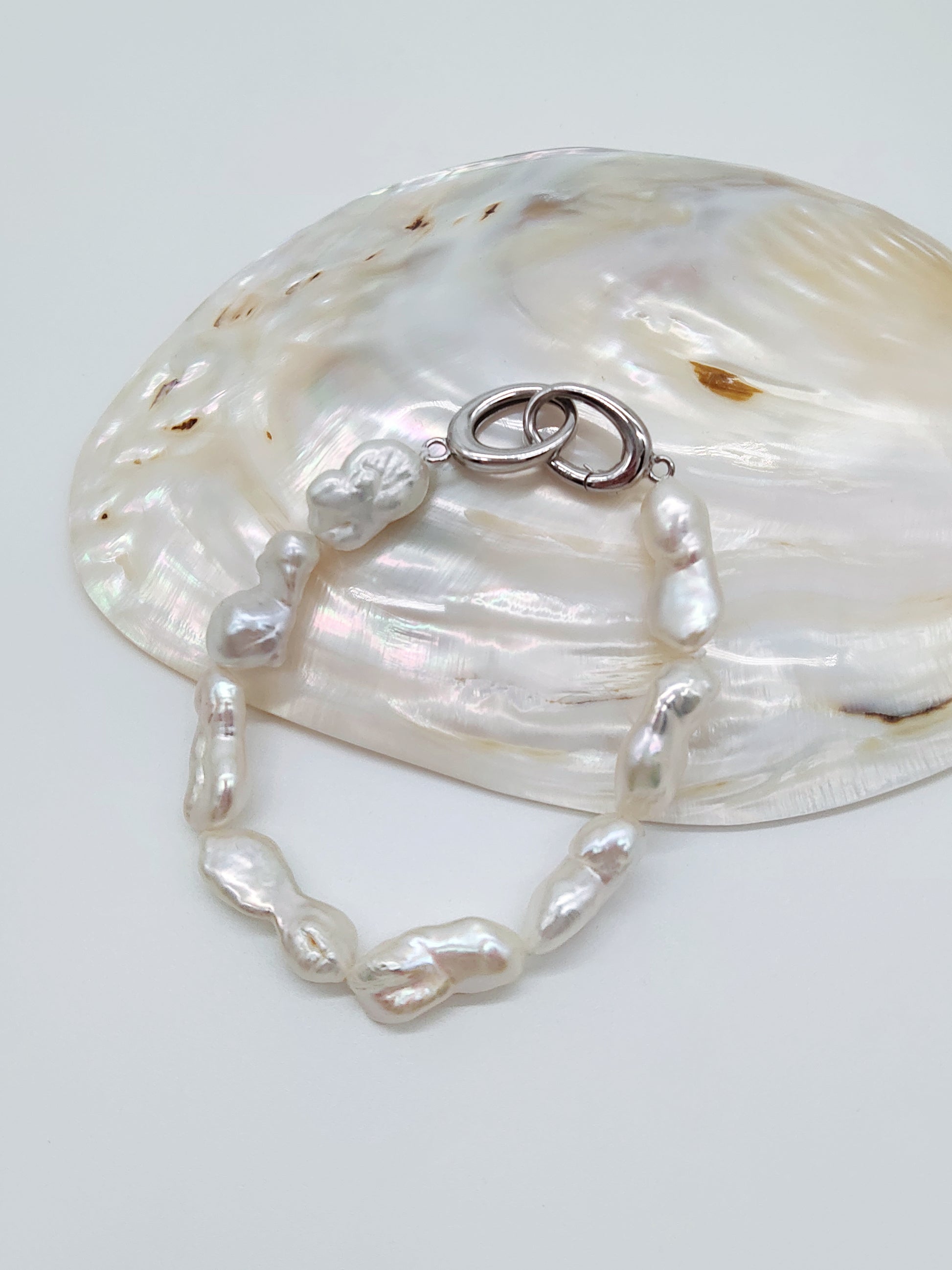 KESHI PEARL BRACELET