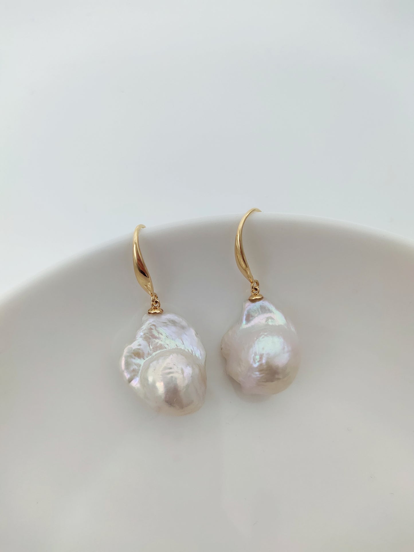 CLASSIC WHITE BAROQUE PEARL EARRINGS
