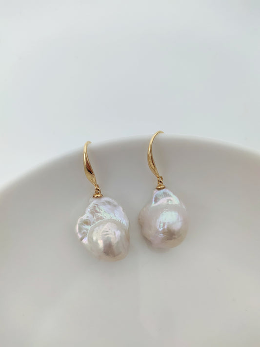 CLASSIC WHITE BAROQUE PEARL EARRINGS